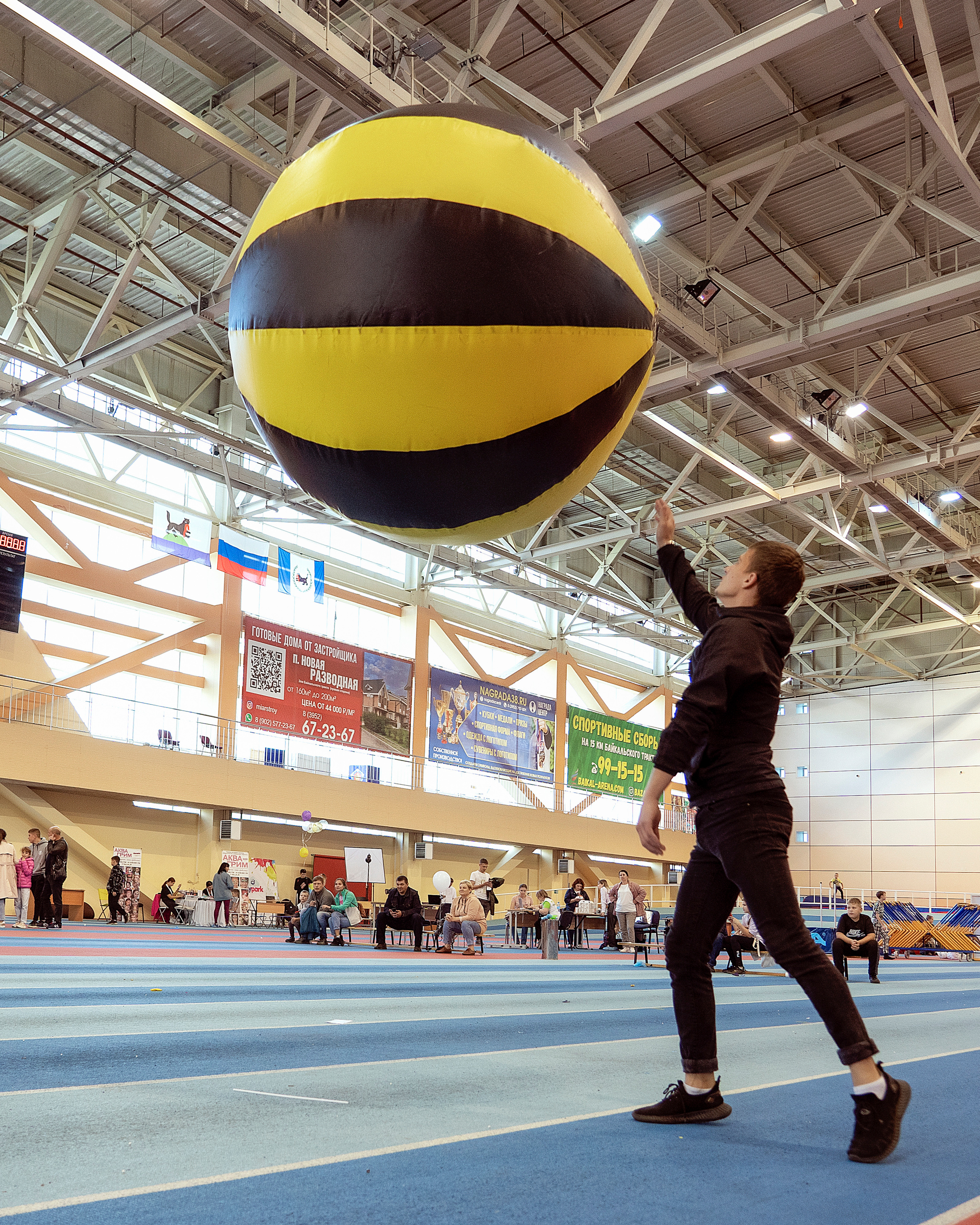 Все любят спорт. Байкал-арена. 10лет. Семейный, детский и школьный фотограф в Иркутске Алёна Зорка