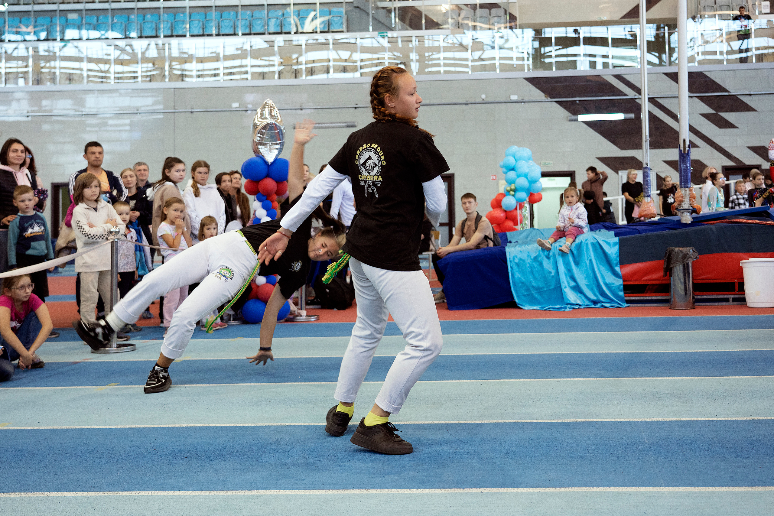 Все любят спорт. Байкал-арена. 10лет. Семейный, детский и школьный фотограф в Иркутске Алёна Зорка