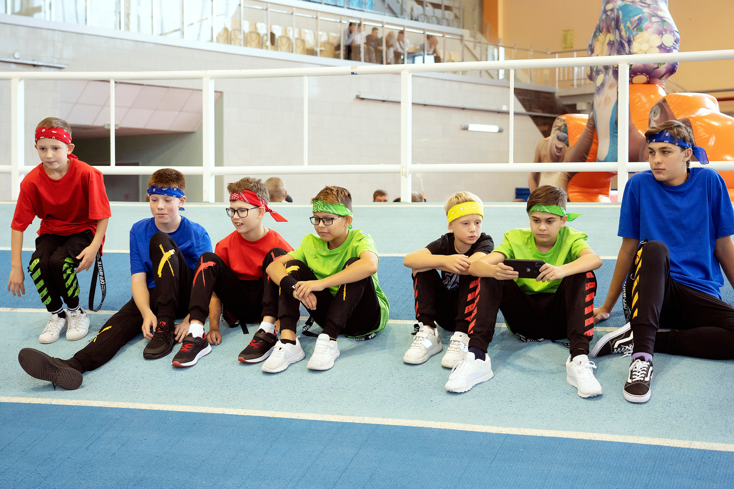 Все любят спорт. Байкал-арена. 10лет. Семейный, детский и школьный фотограф в Иркутске Алёна Зорка