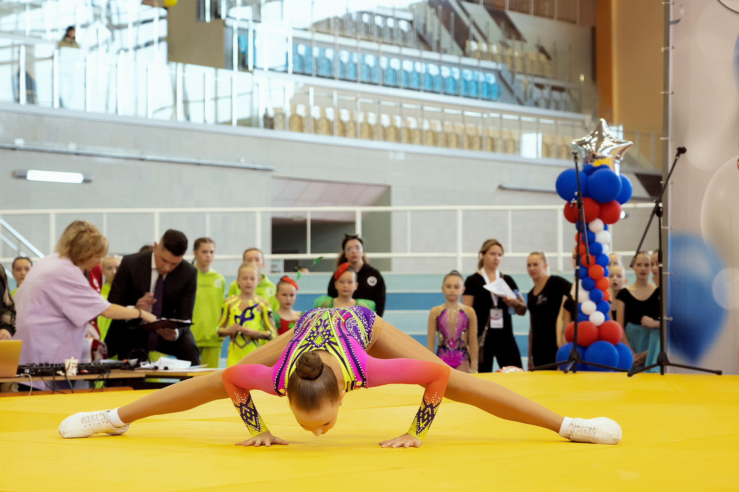 Все любят спорт. Байкал-арена. 10лет. Семейный, детский и школьный фотограф в Иркутске Алёна Зорка