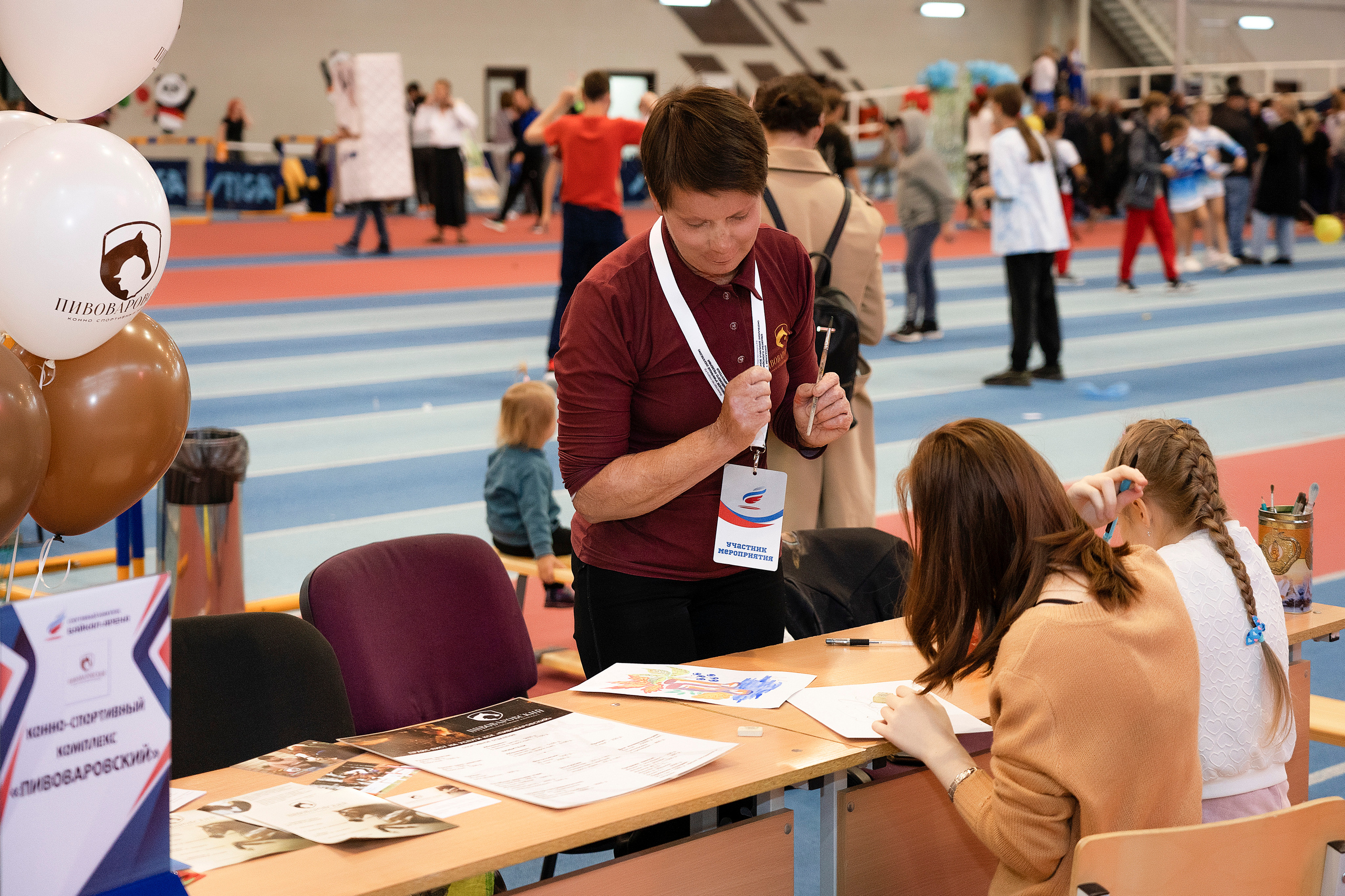 Все любят спорт. Байкал-арена. 10лет. Семейный, детский и школьный фотограф в Иркутске Алёна Зорка