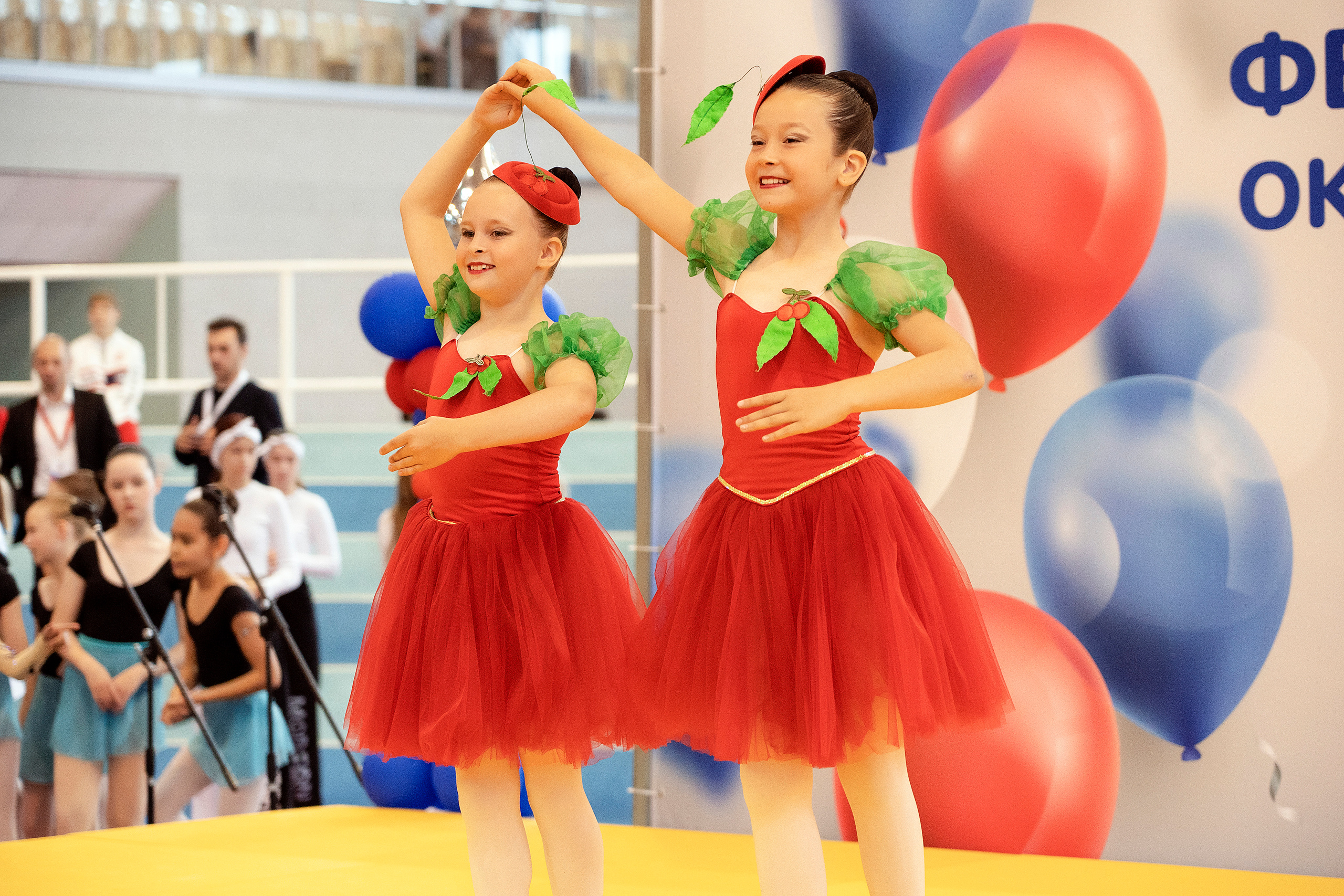 Все любят спорт. Байкал-арена. 10лет. Семейный, детский и школьный фотограф в Иркутске Алёна Зорка