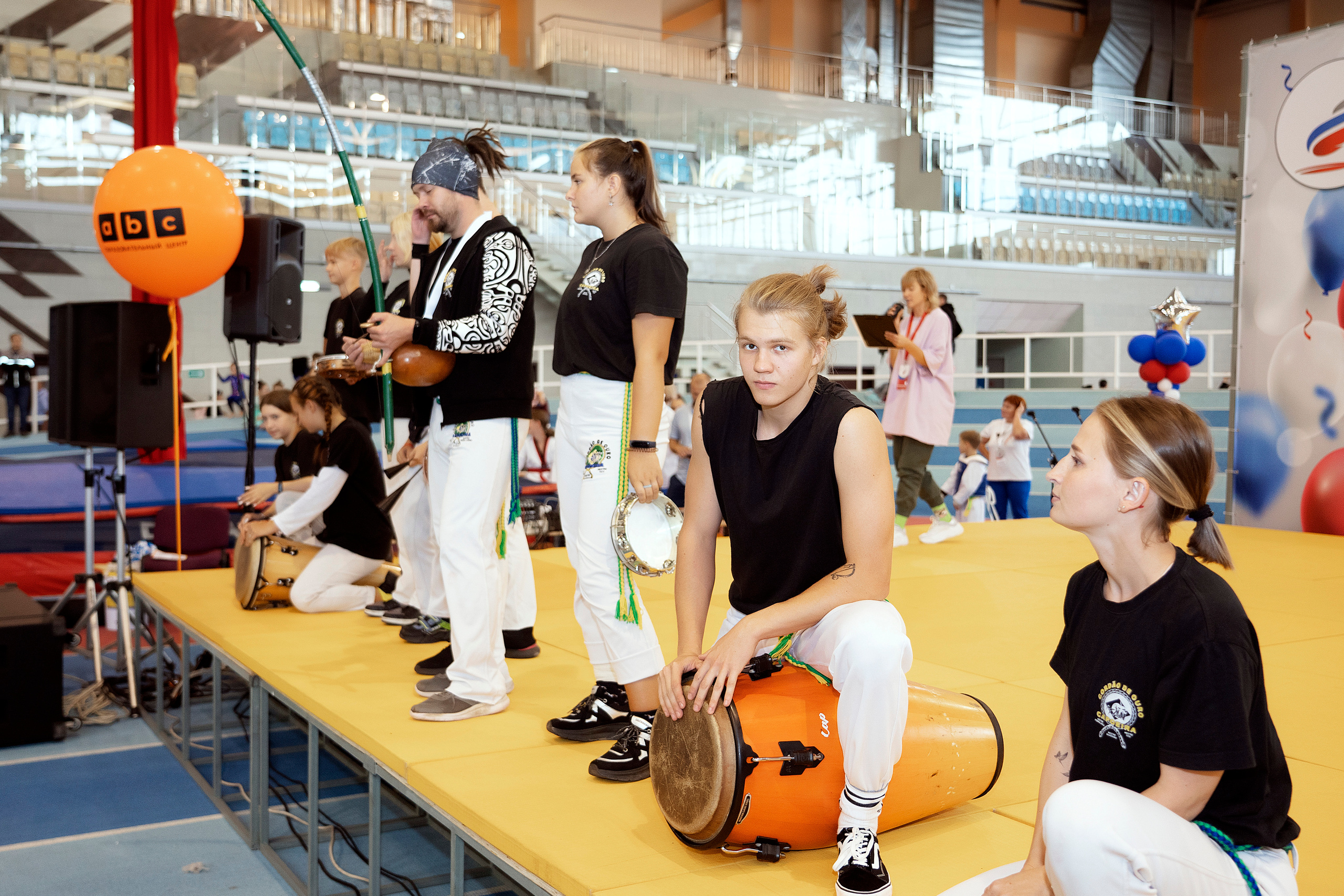 Все любят спорт. Байкал-арена. 10лет. Семейный, детский и школьный фотограф в Иркутске Алёна Зорка