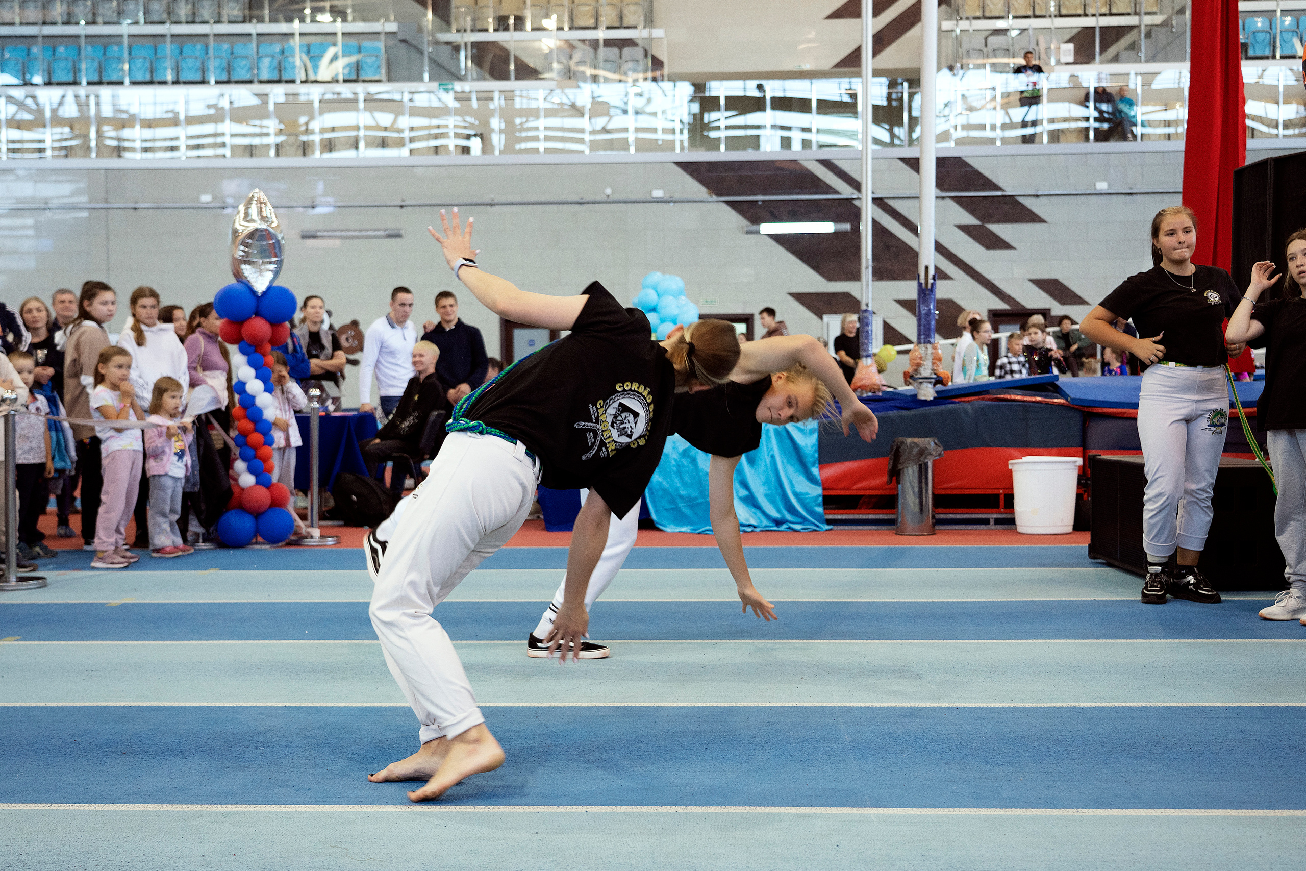 Все любят спорт. Байкал-арена. 10лет. Семейный, детский и школьный фотограф в Иркутске Алёна Зорка