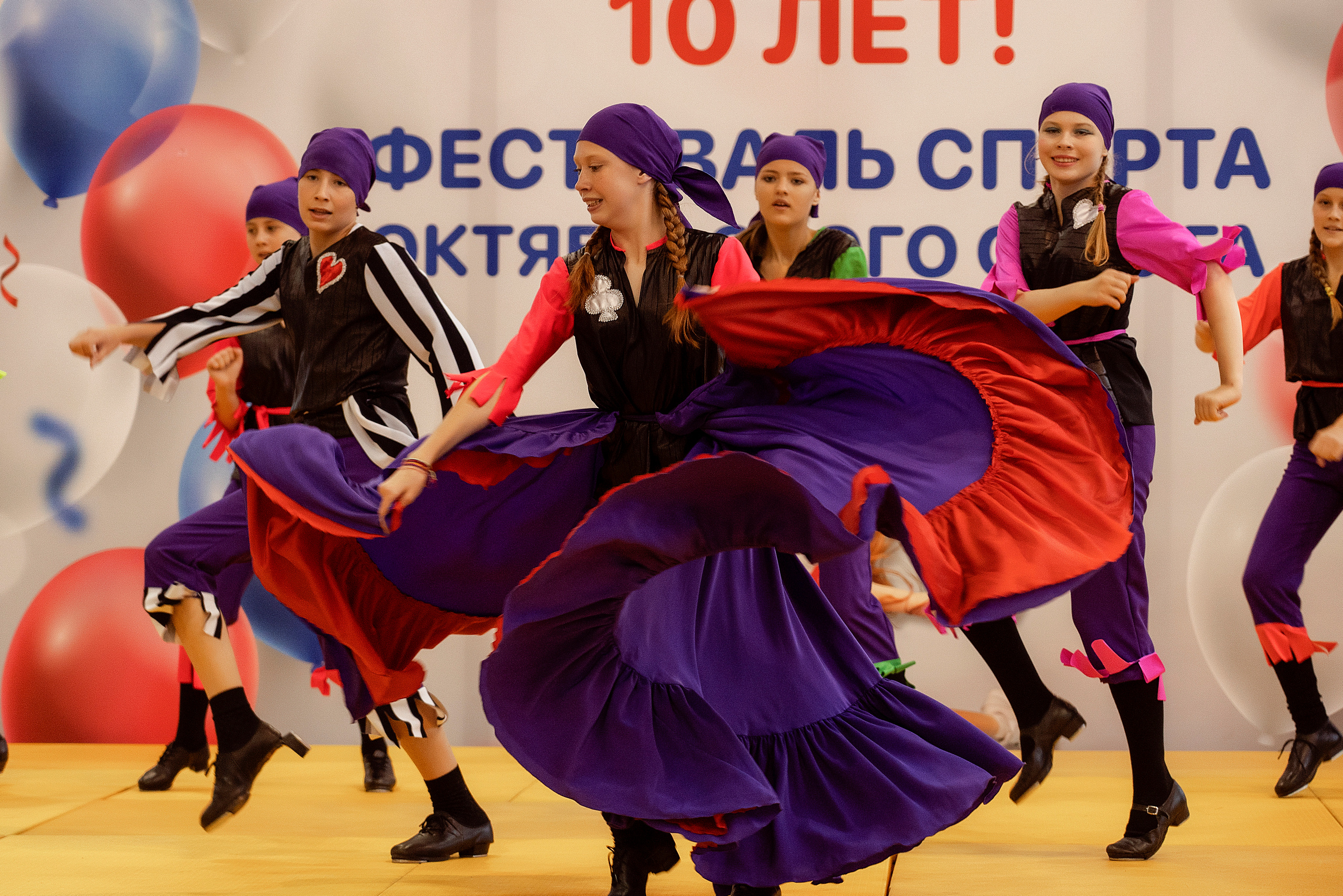 Все любят спорт. Байкал-арена. 10лет. Семейный, детский и школьный фотограф в Иркутске Алёна Зорка