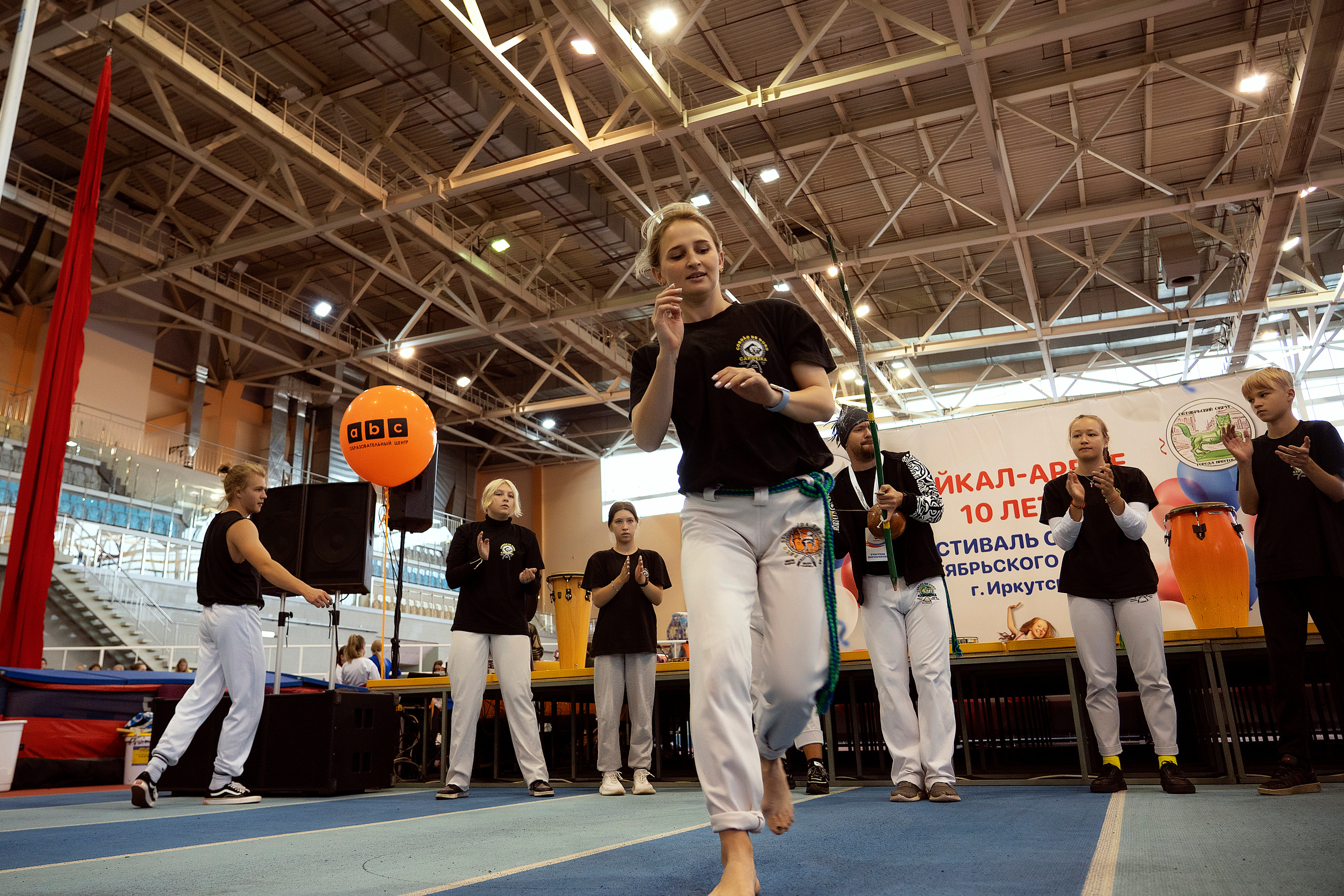 Все любят спорт. Байкал-арена. 10лет. Семейный, детский и школьный фотограф в Иркутске Алёна Зорка