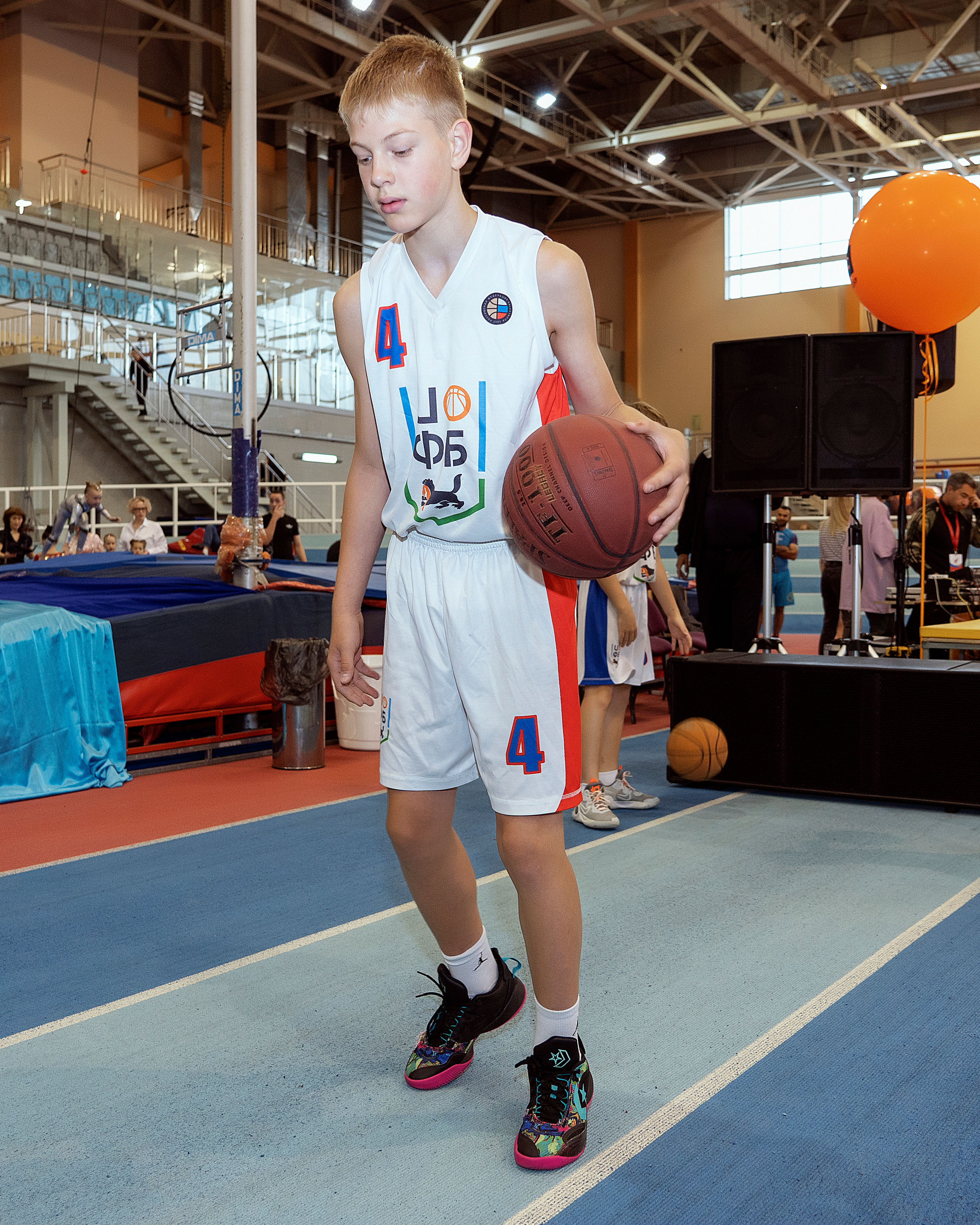 Все любят спорт. Байкал-арена. 10лет. Семейный, детский и школьный фотограф в Иркутске Алёна Зорка