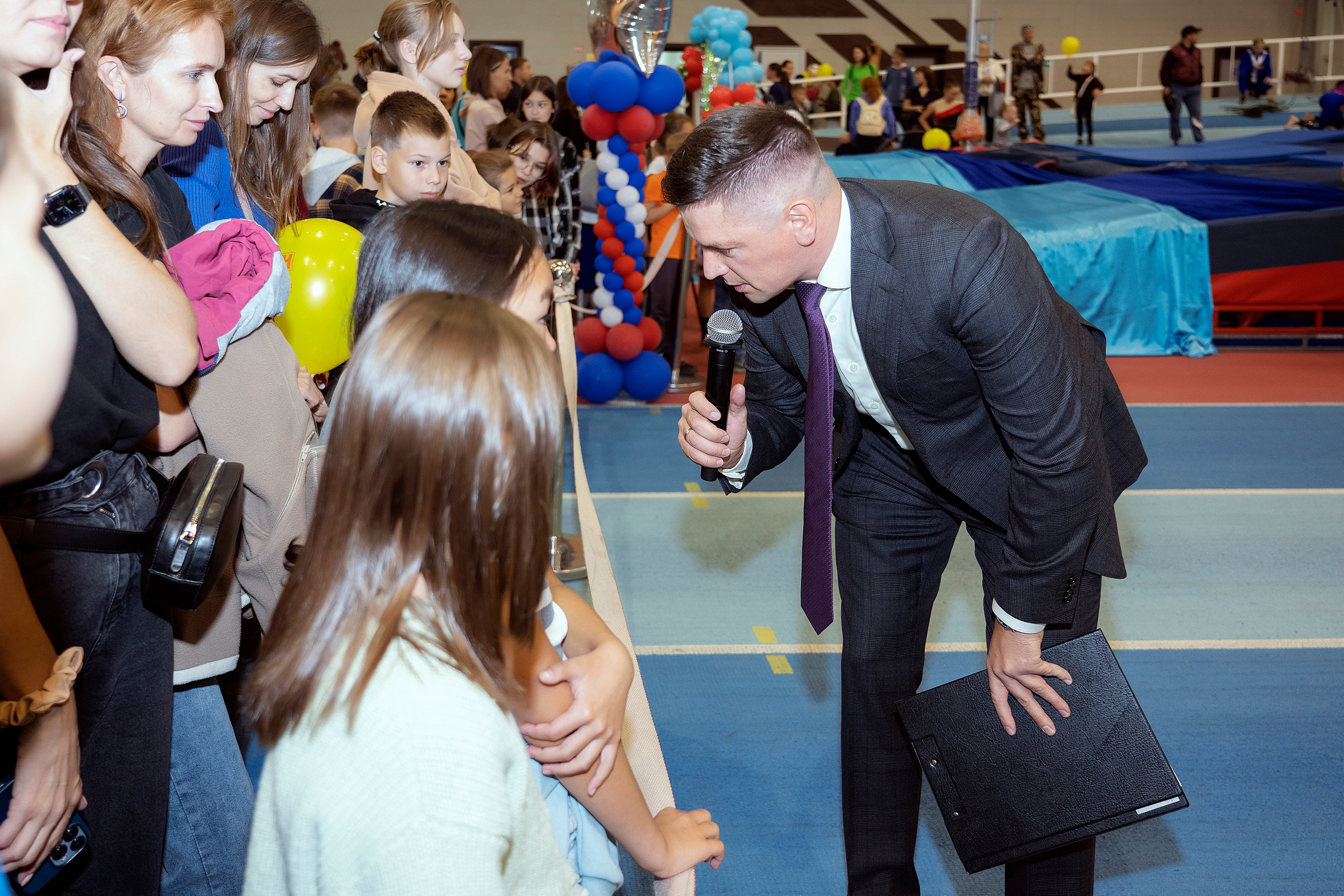 Все любят спорт. Байкал-арена. 10лет. Семейный, детский и школьный фотограф в Иркутске Алёна Зорка
