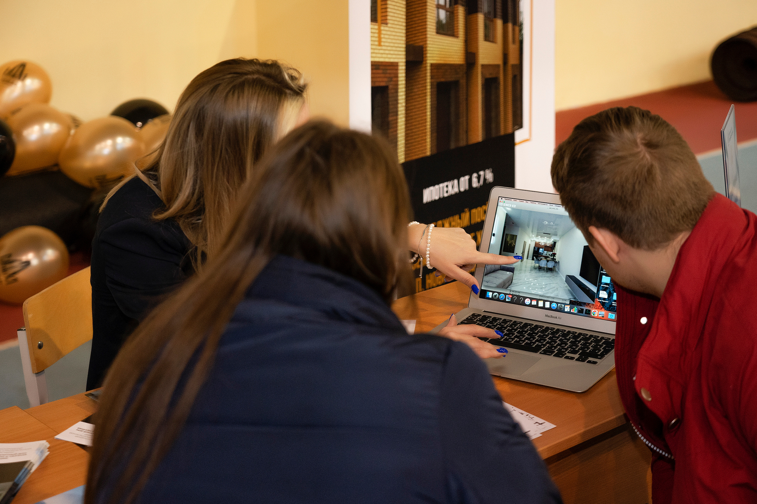 Все любят спорт. Байкал-арена. 10лет. Семейный, детский и школьный фотограф в Иркутске Алёна Зорка