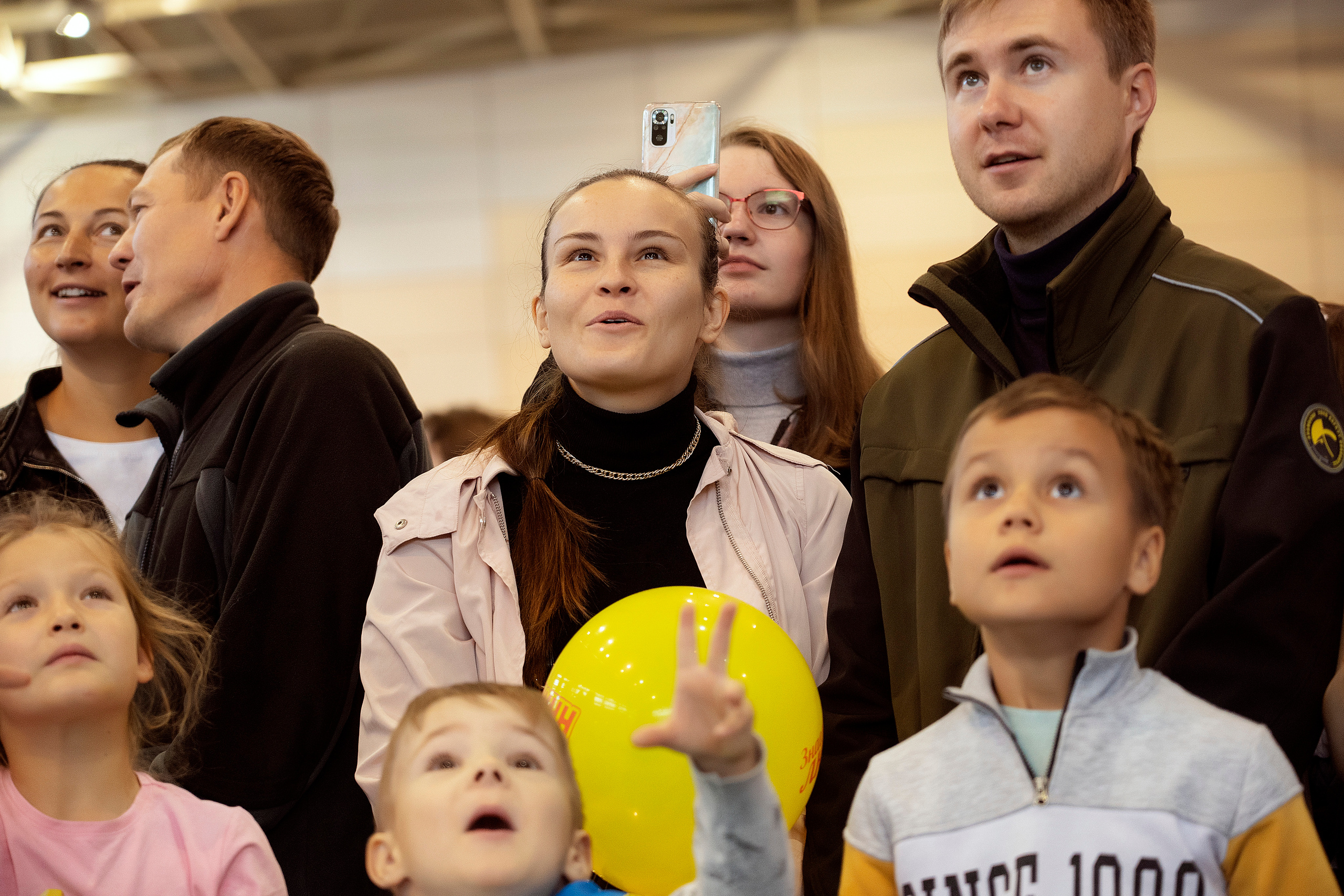 Все любят спорт. Байкал-арена. 10лет. Семейный, детский и школьный фотограф в Иркутске Алёна Зорка