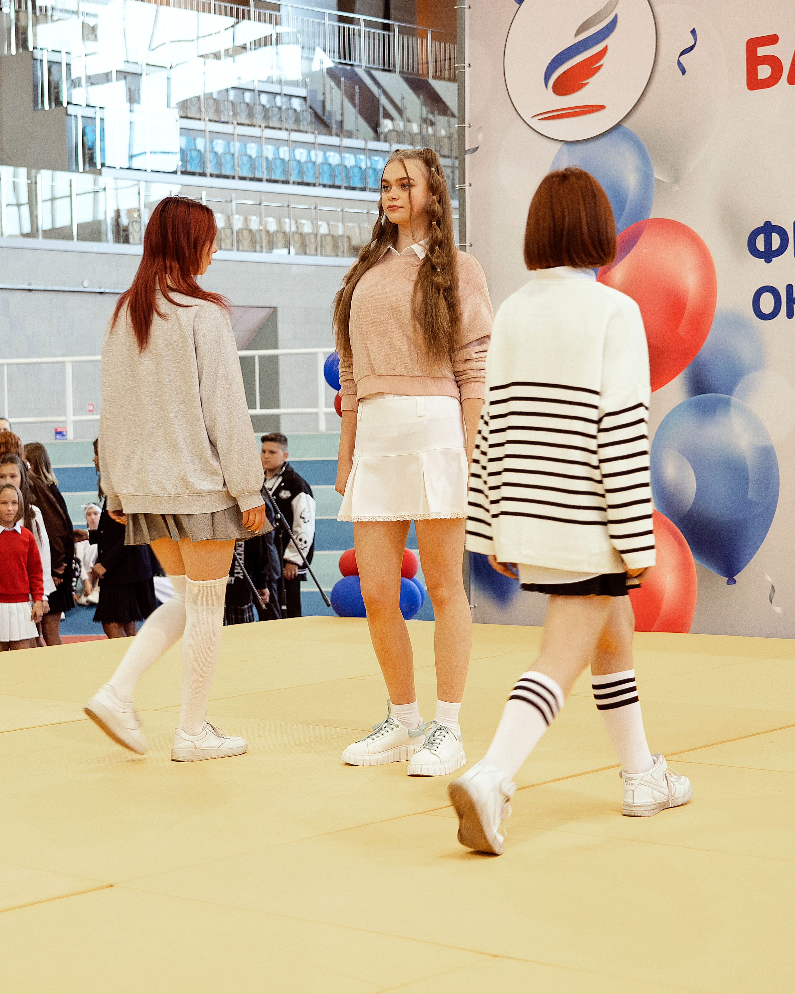 Все любят спорт. Байкал-арена. 10лет. Семейный, детский и школьный фотограф в Иркутске Алёна Зорка