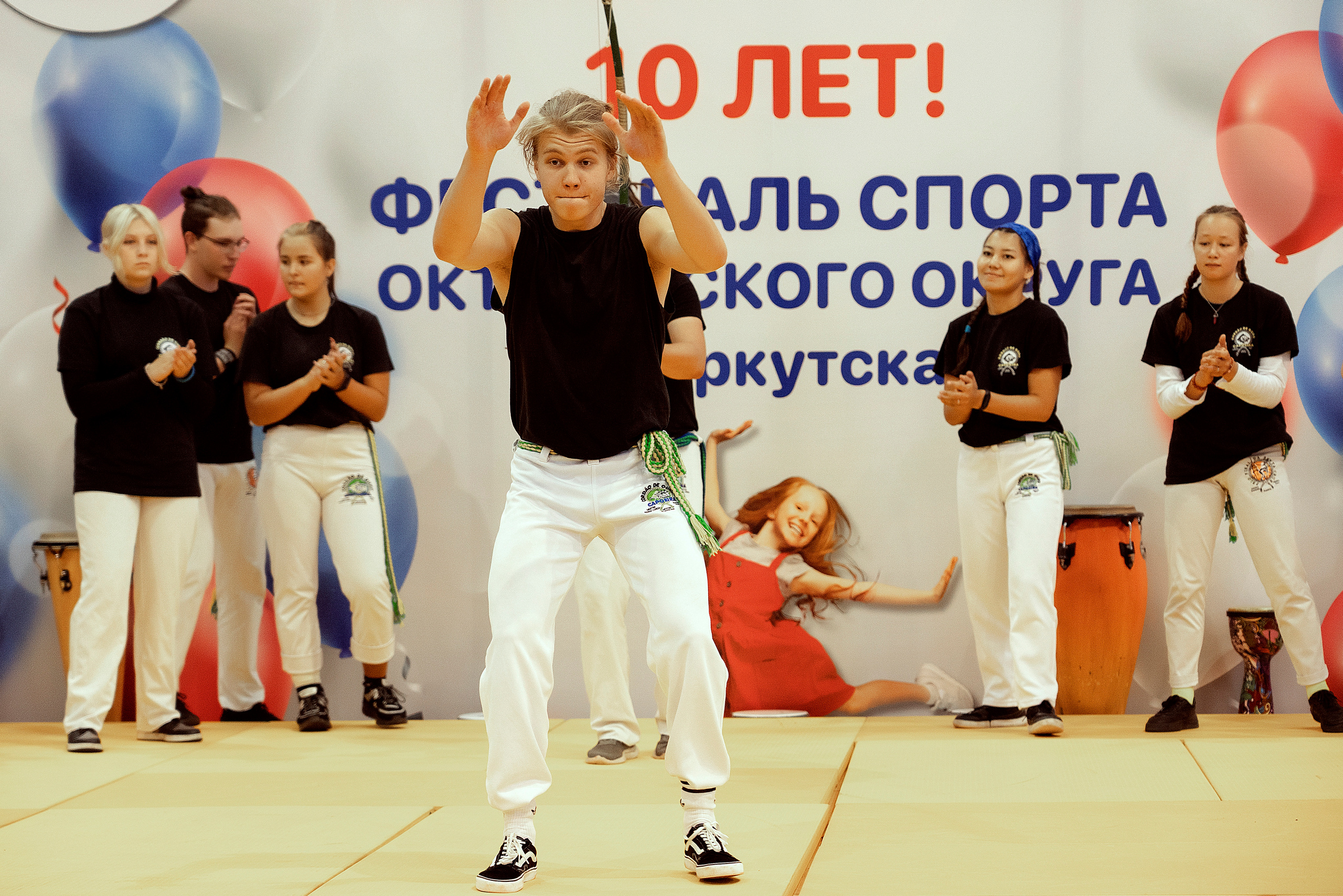 Все любят спорт. Байкал-арена. 10лет. Семейный, детский и школьный фотограф в Иркутске Алёна Зорка