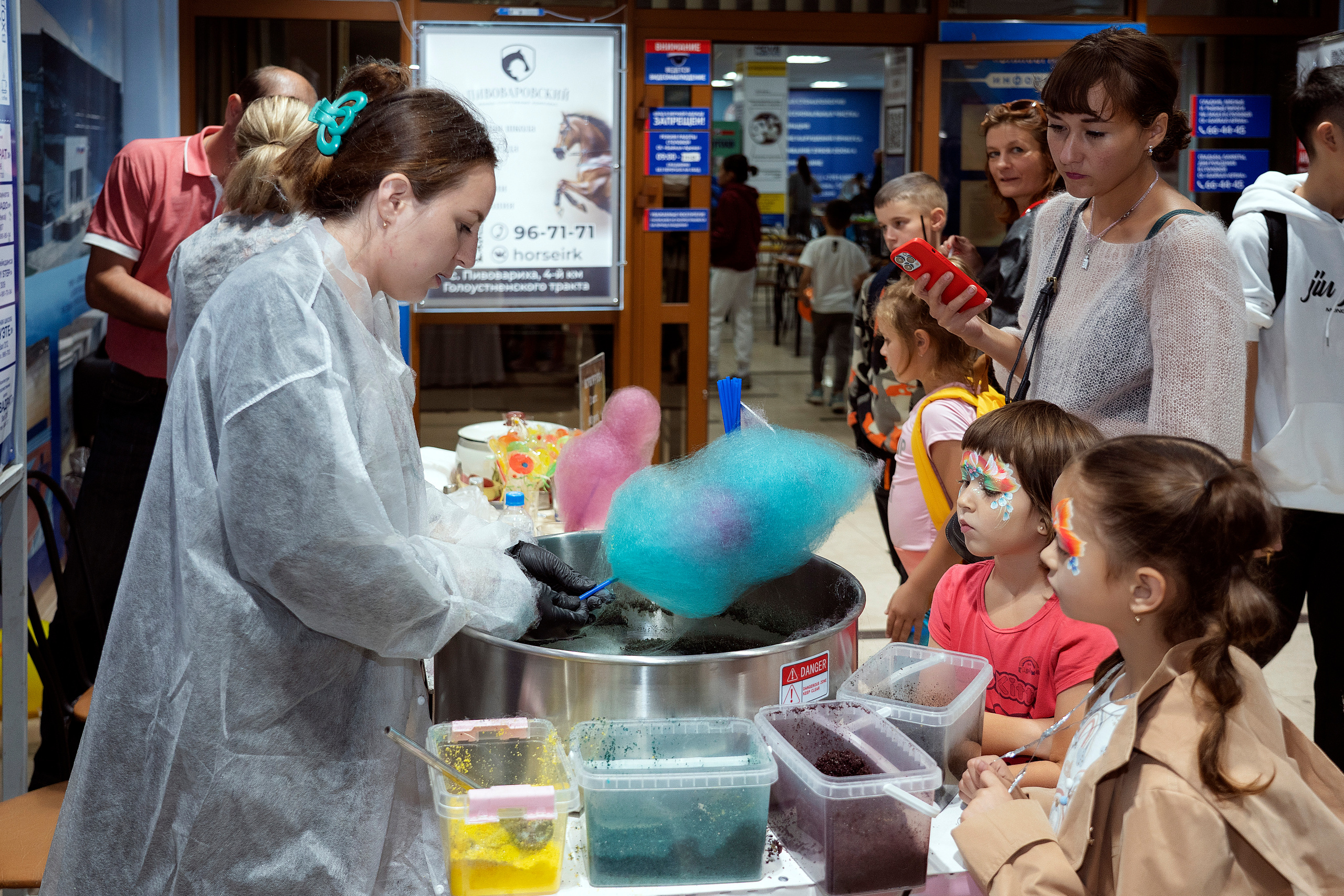 Все любят спорт. Байкал-арена. 10лет. Семейный, детский и школьный фотограф в Иркутске Алёна Зорка