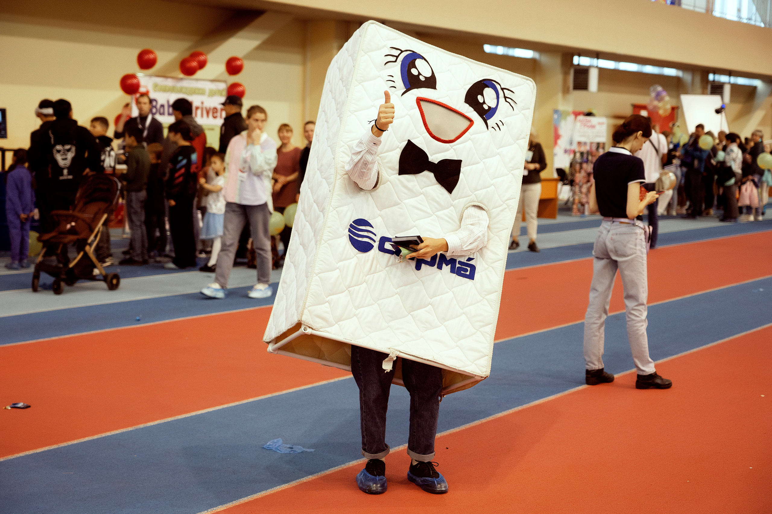 Все любят спорт. Байкал-арена. 10лет. Семейный, детский и школьный фотограф в Иркутске Алёна Зорка
