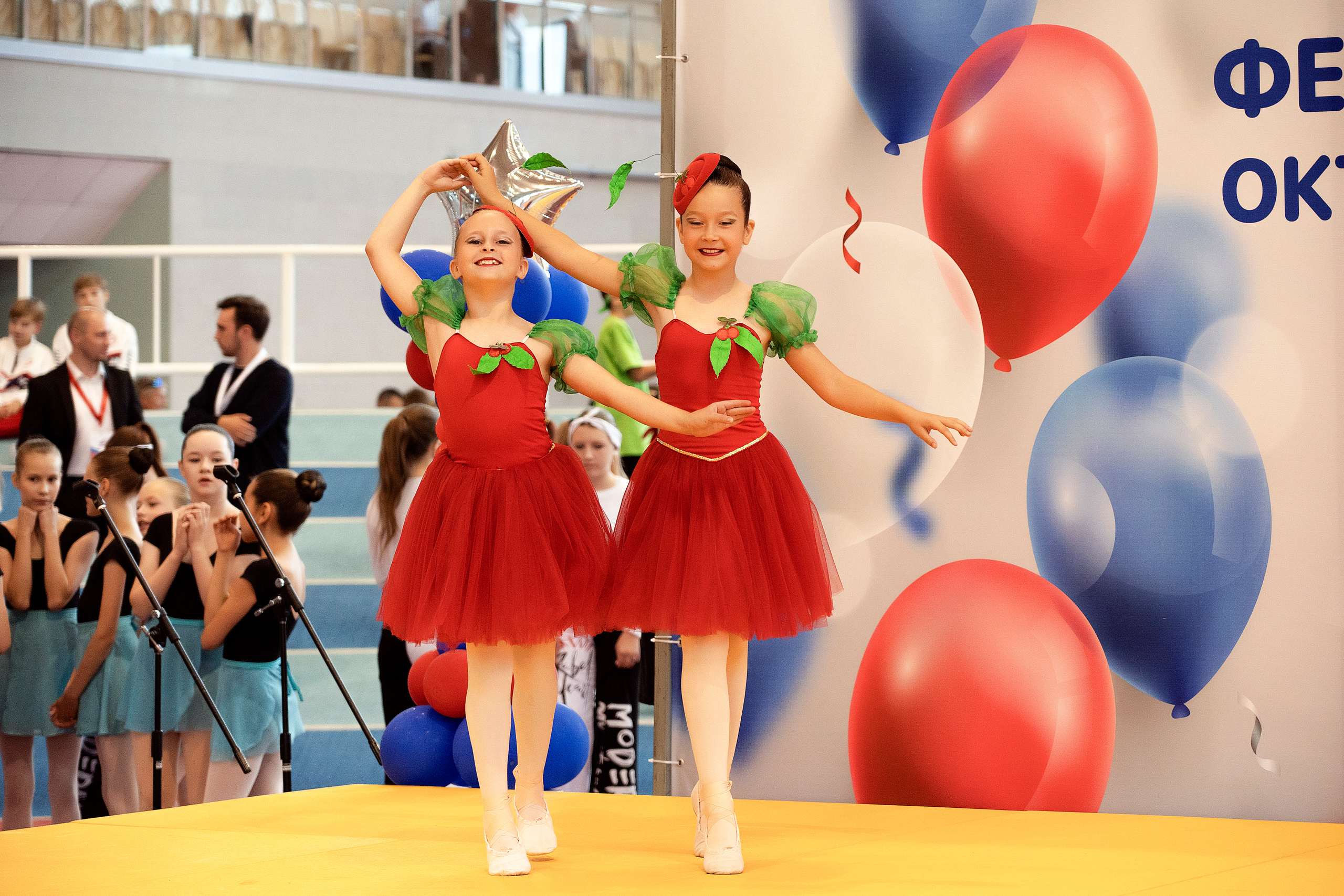 Все любят спорт. Байкал-арена. 10лет. Семейный, детский и школьный фотограф в Иркутске Алёна Зорка