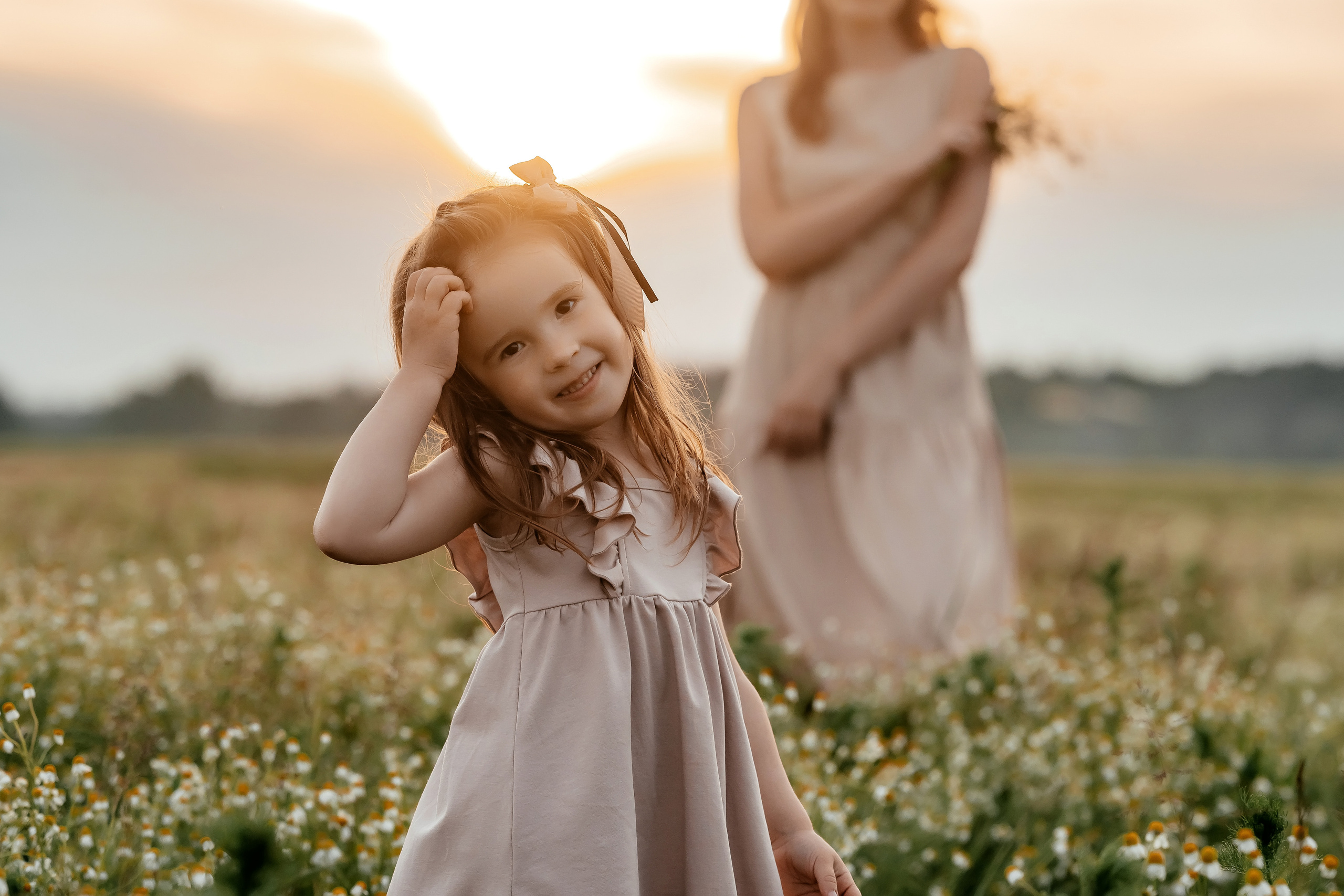 Ира, ромашковое поле, Фрязино. Свадебный и семейный фотограф Виктория Носачёва. Щелково, Москва и МО