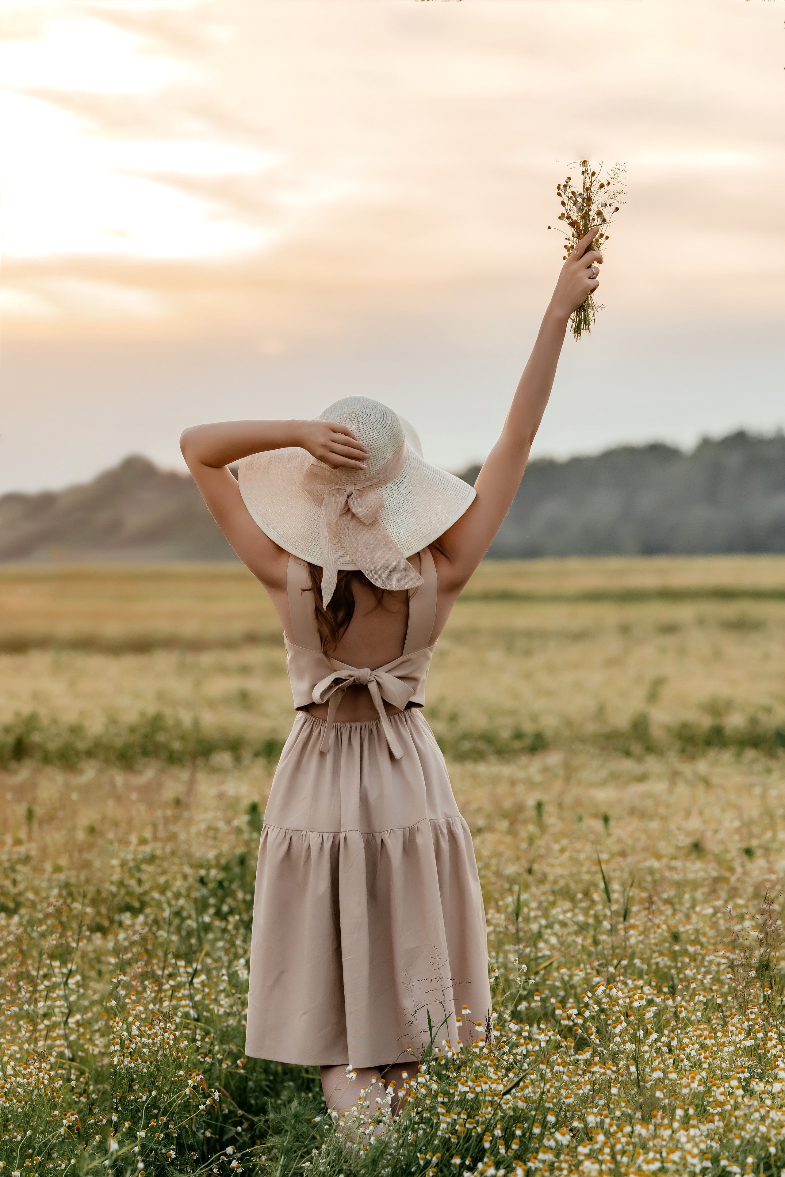 Ира, ромашковое поле, Фрязино. Свадебный и семейный фотограф Виктория Носачёва. Щелково, Москва и МО