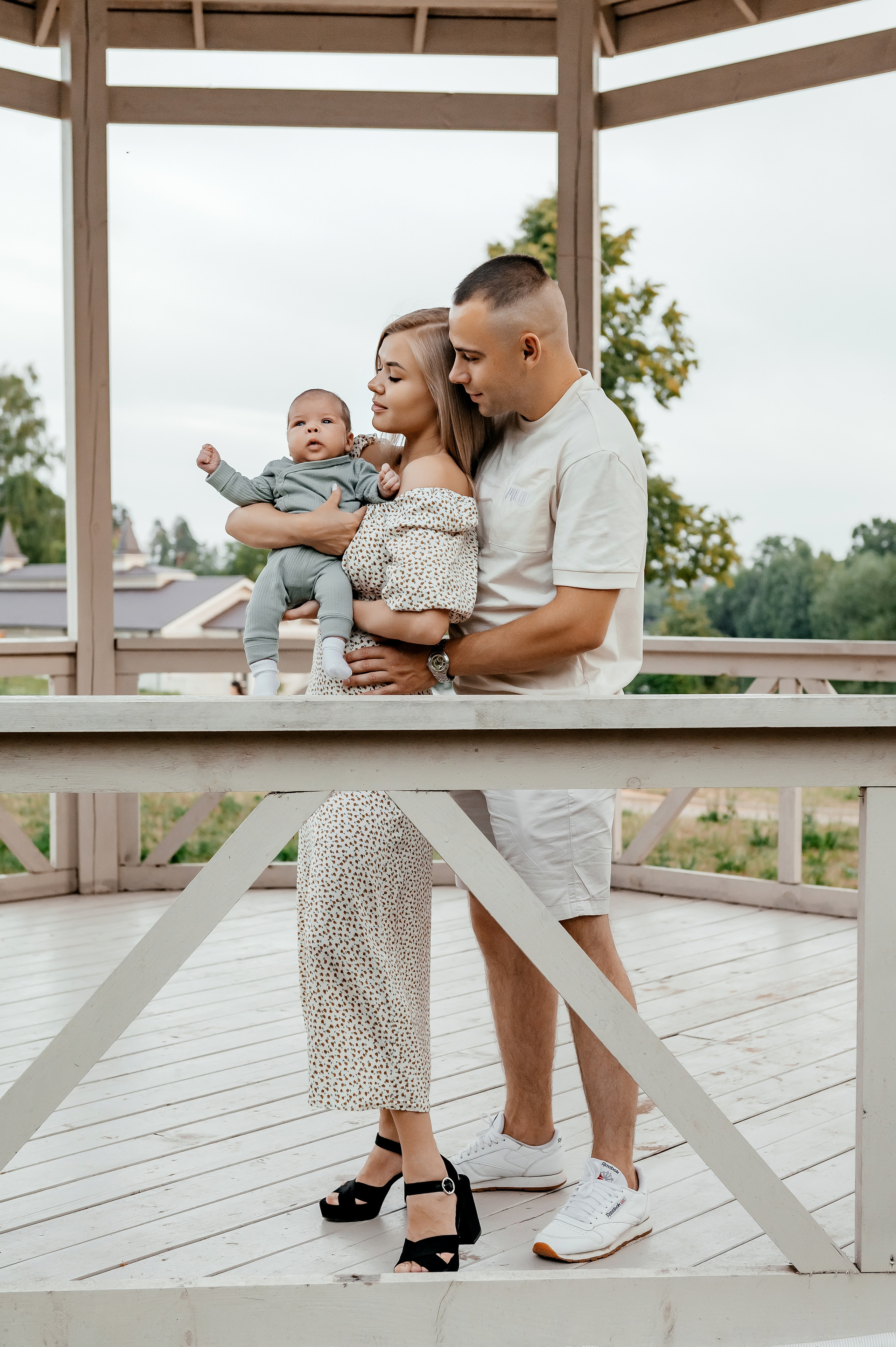 Кристина и семья в Гребнево. Свадебный и семейный фотограф Виктория Носачёва. Щелково, Москва и МО