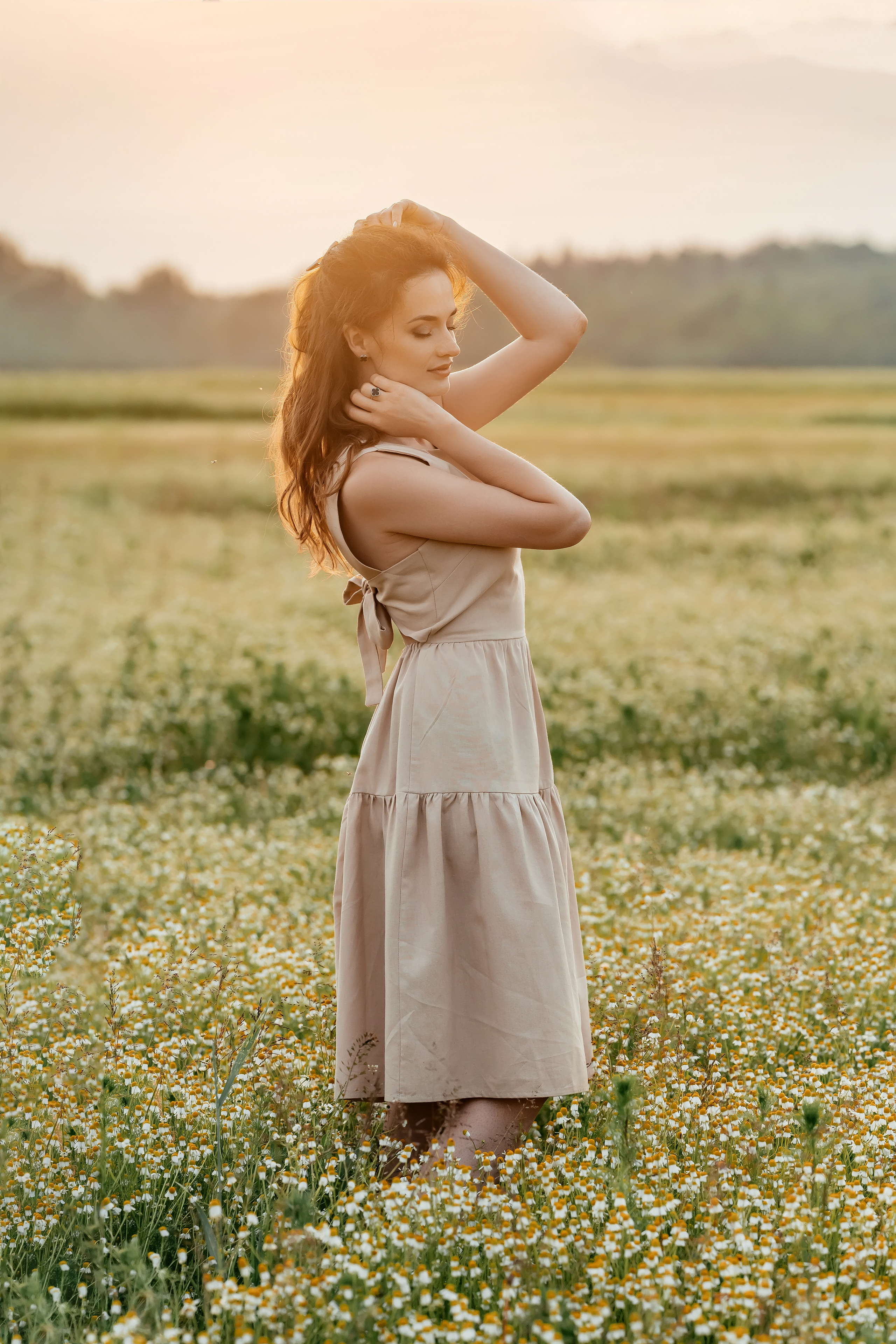 Ира, ромашковое поле, Фрязино. Свадебный и семейный фотограф Виктория Носачёва. Щелково, Москва и МО