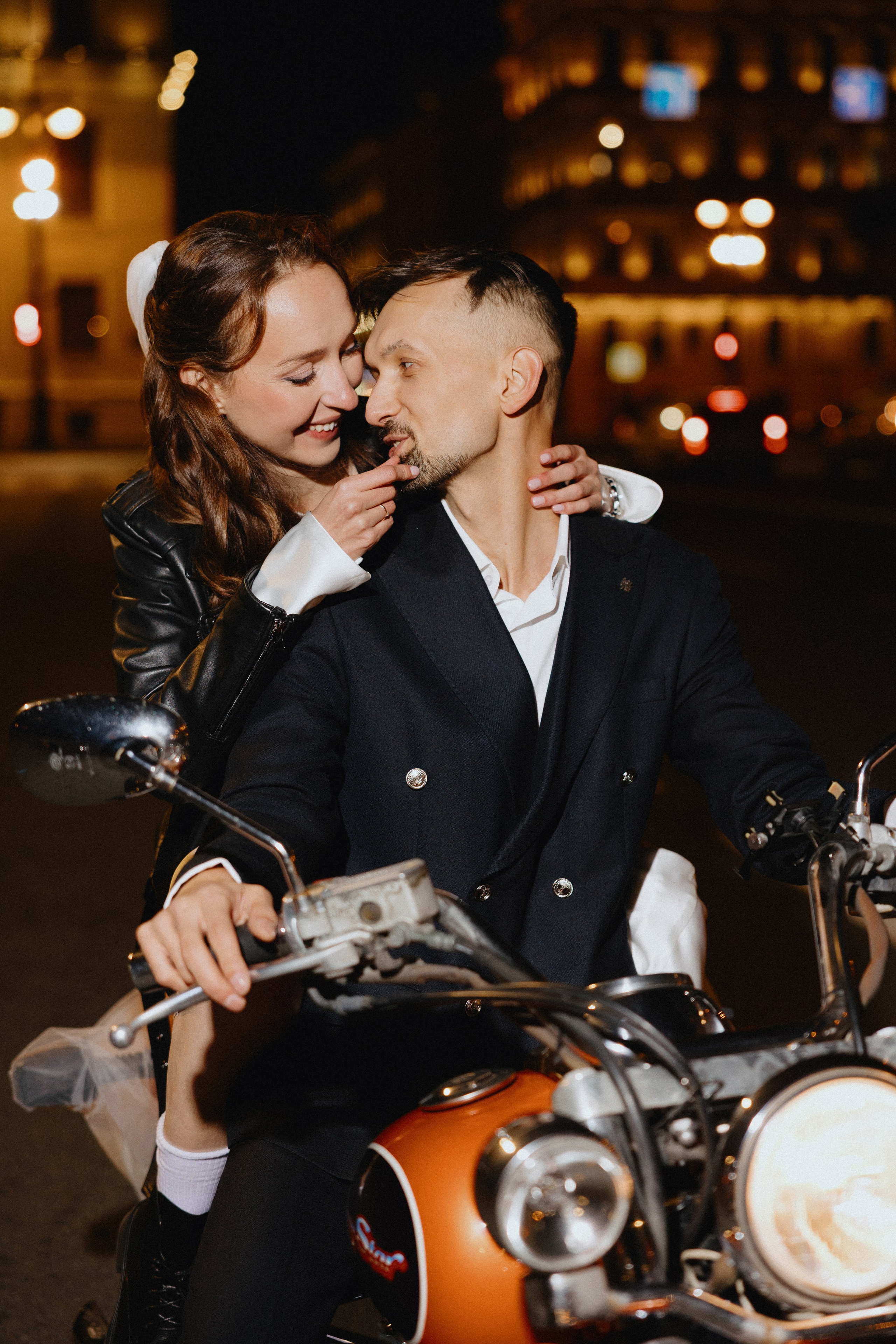 Свадебный фотограф в Санкт-Петербурге Рябикин Александр , занимаюсь св