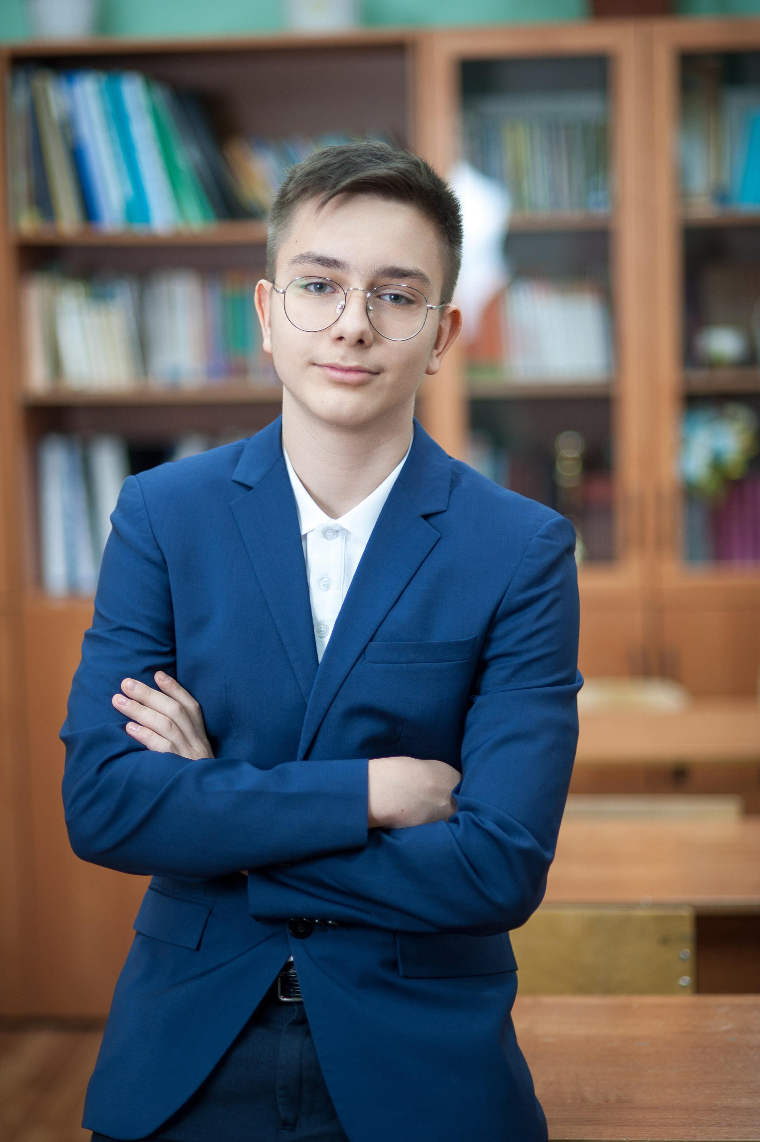 Портреты старшеклассники. Выпускной альбом Чехов, Подольск, Москва