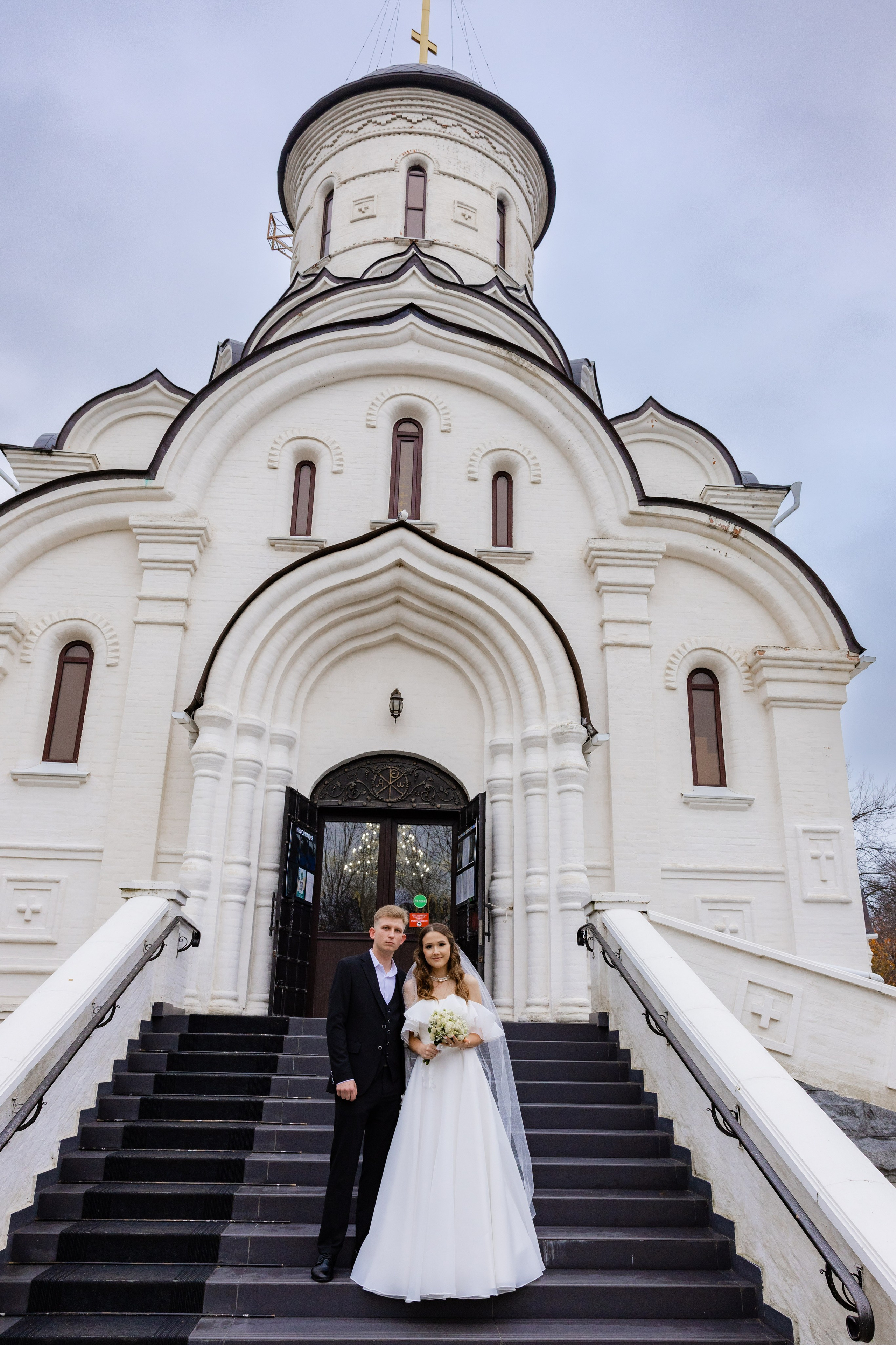 Свадебные съемки. Профессиональный фотограф и видеооператор