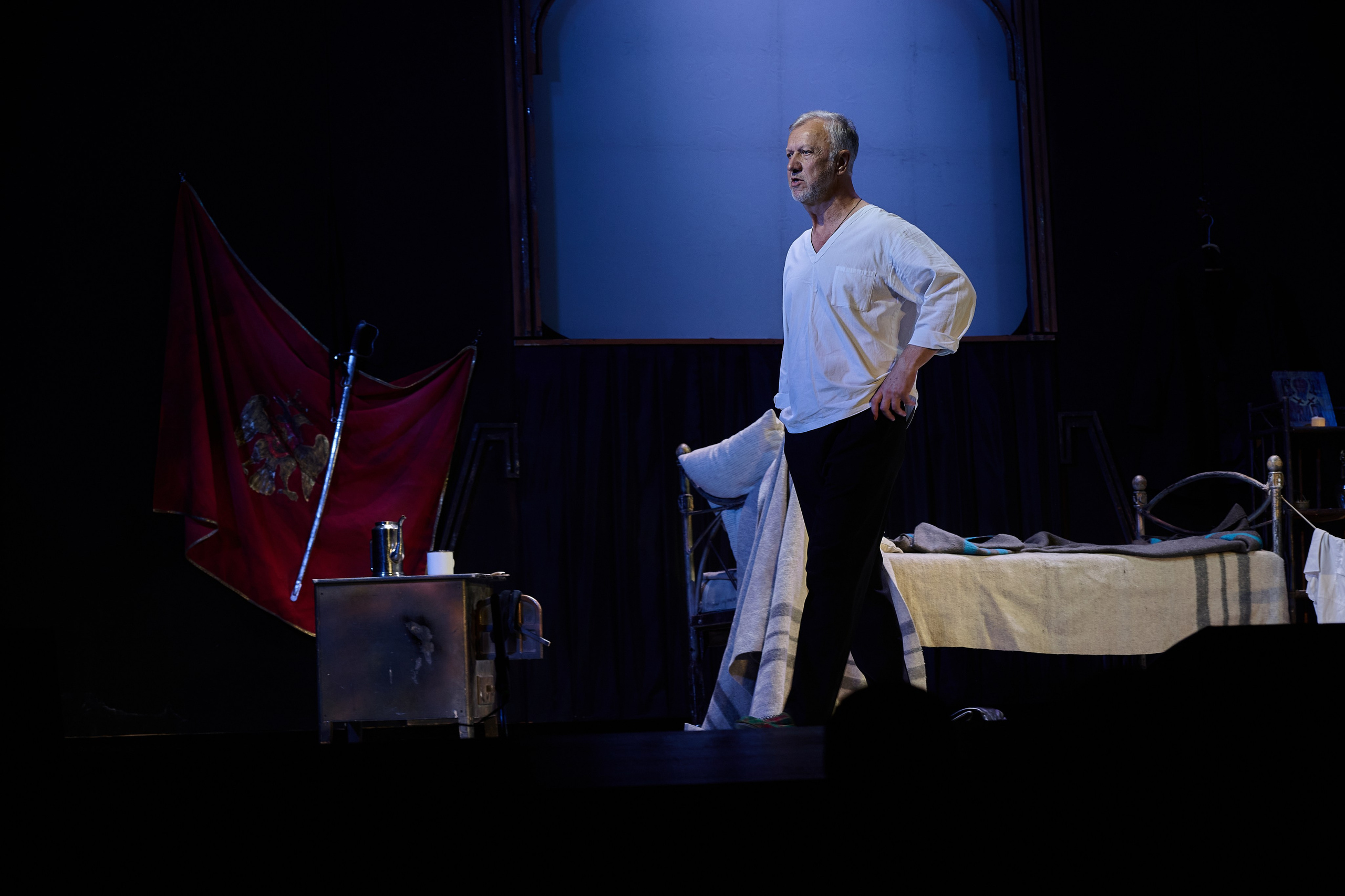 Спектакль «Товарищ». Фотограф Роман Адлер