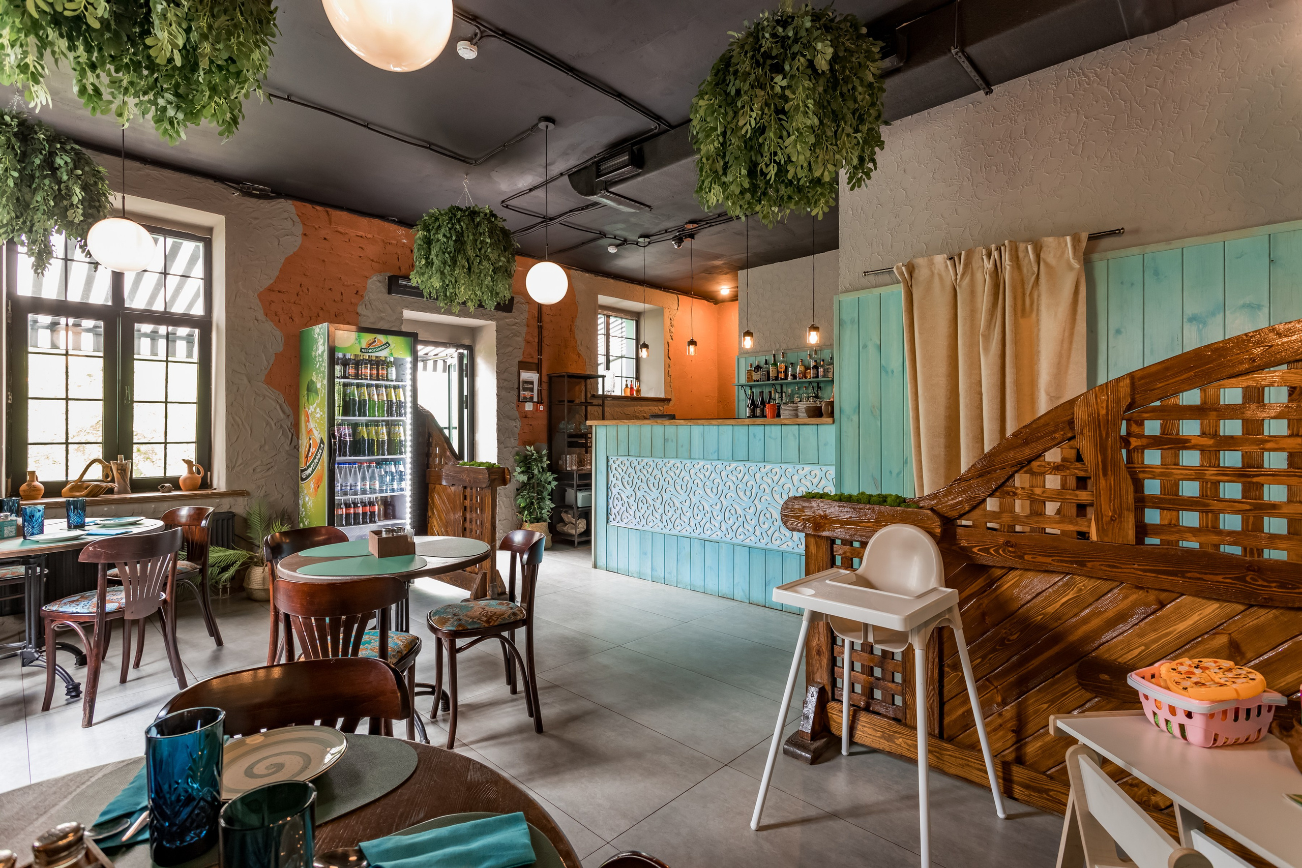 Интерьерная фотосессия для ресторана Тетри на Окской. Интерьеры, Контент, Портреты | Фотограф в Москве Дани Терно