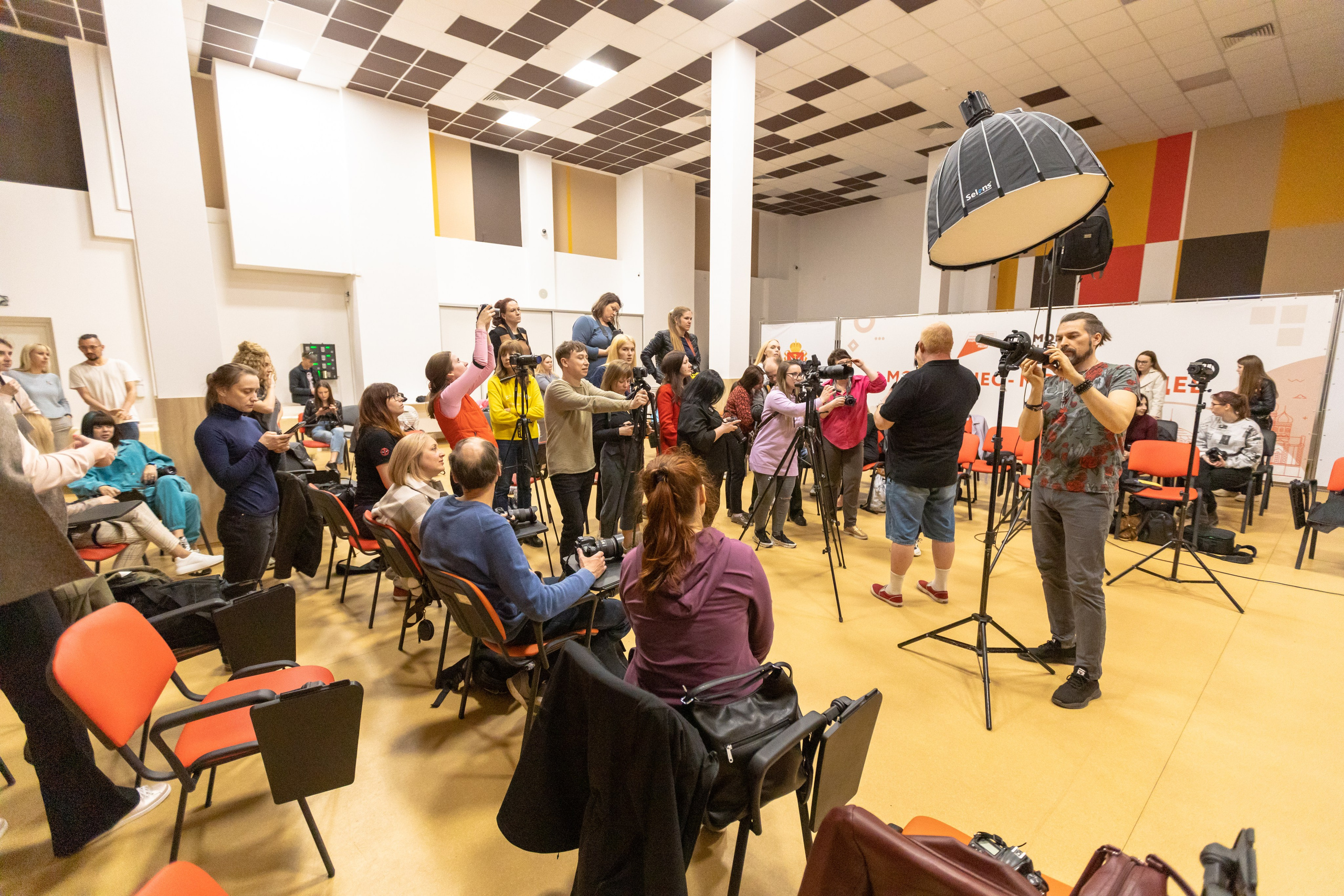 Репортаж для Мой Бизнес — Мастеркласс Павла Ребанда. Фотограф в Туле Крупский АнДРей. Фотостудия «КАДР71» в Туле