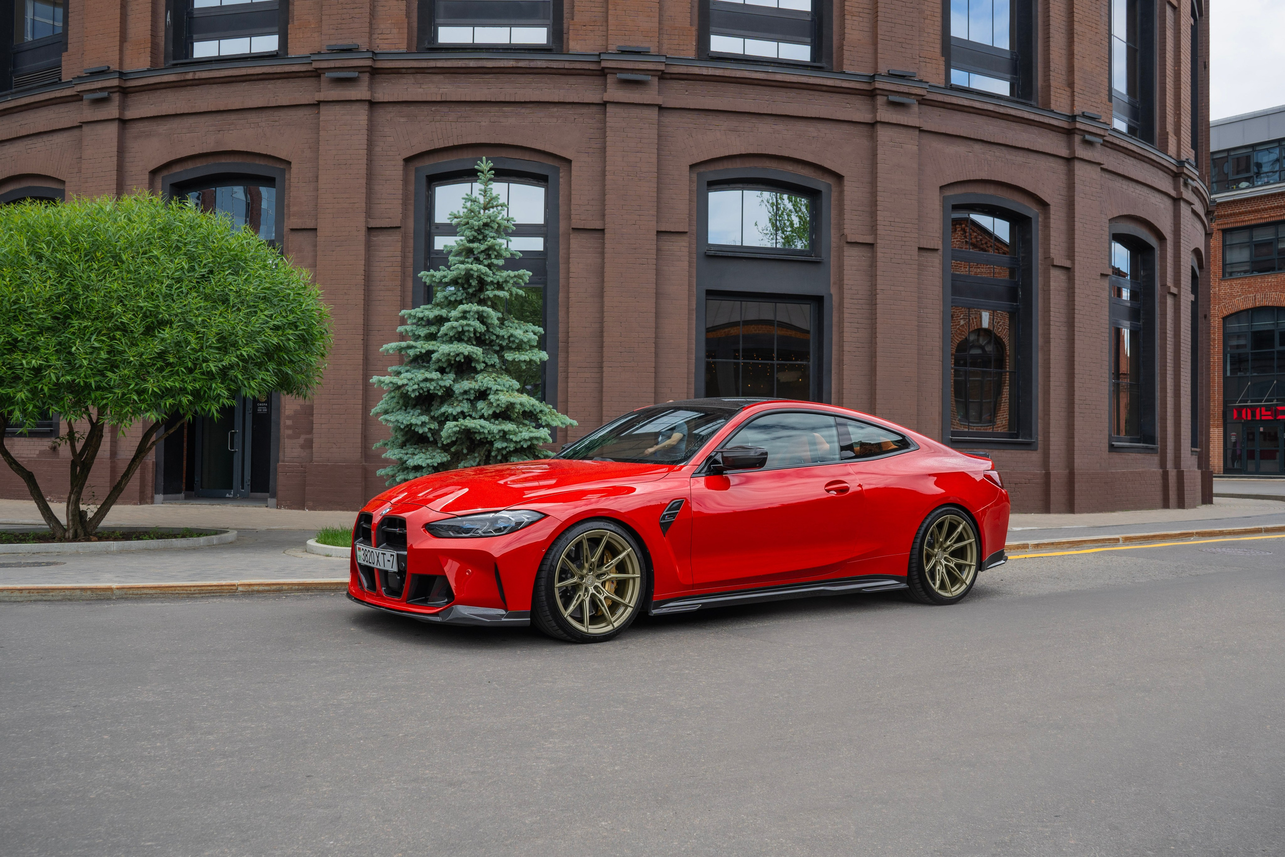 BMW M4. Автомобильный фотограф Ногинск Денис Городок