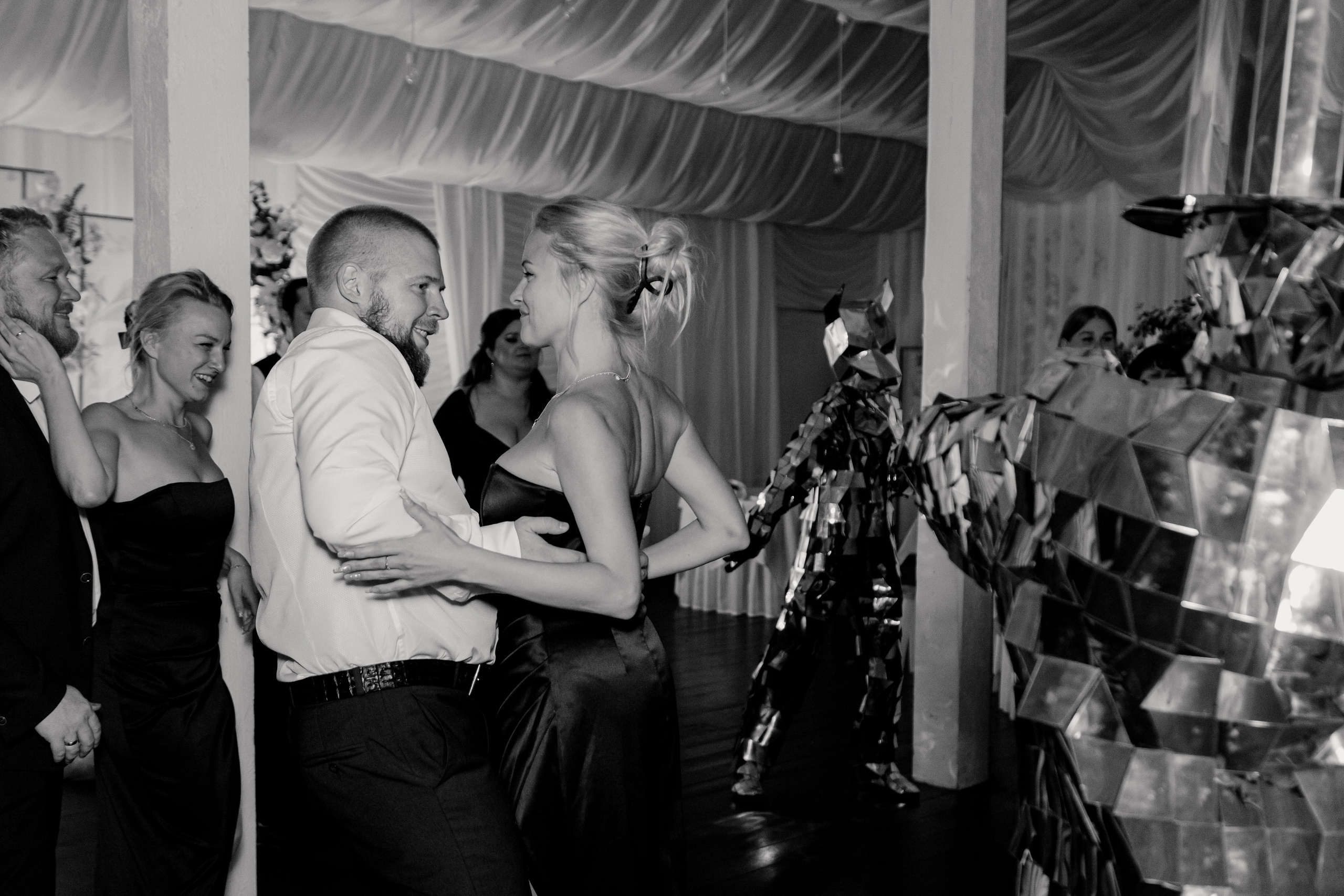 Юрий и Анастасия. Свадебная фотосессия в Екатеринбурге. Фотограф в Екатеринбурге Пойгина Елена