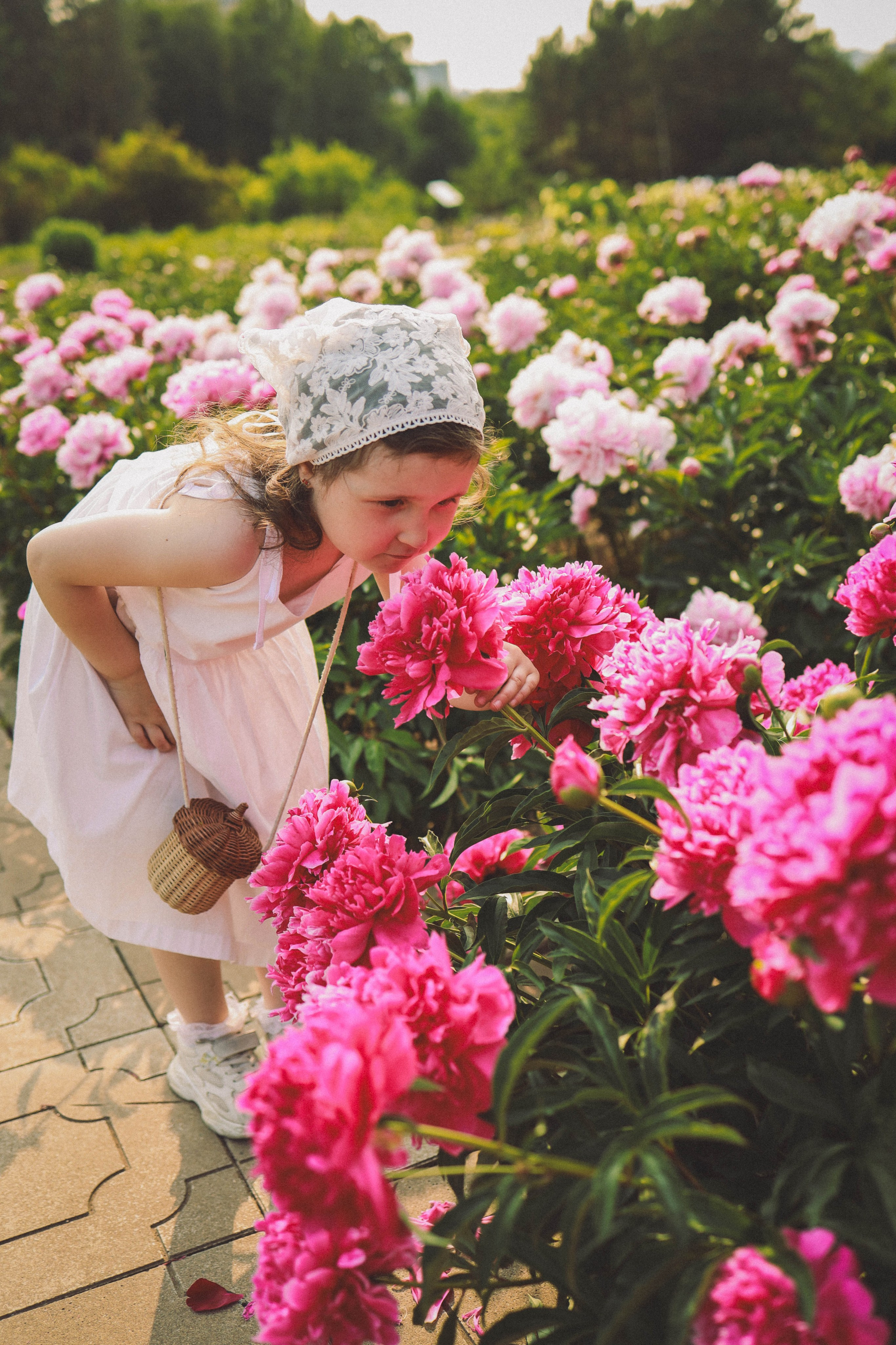 Фотосессия в пионах.Семейная съемка. Иванова Ирина Свадебный и семейный фотограф г. Уфа