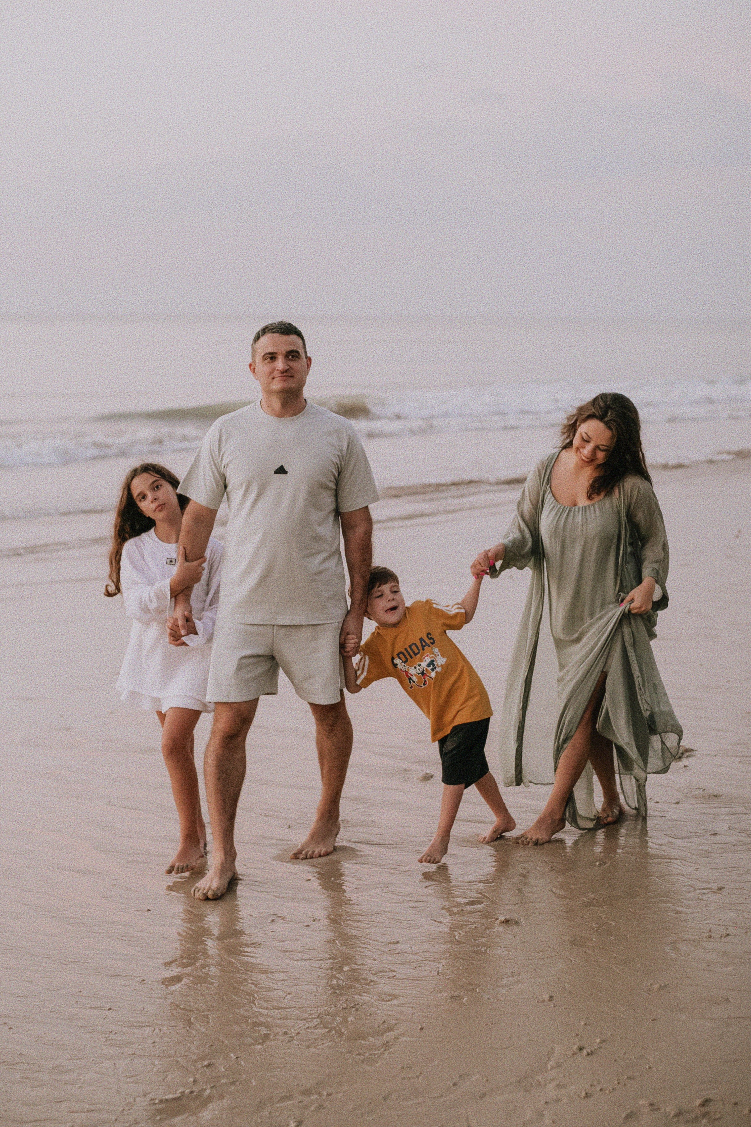 Татьяна с семьей Као Лак. Фотограф и видеограф Анна Домашенко