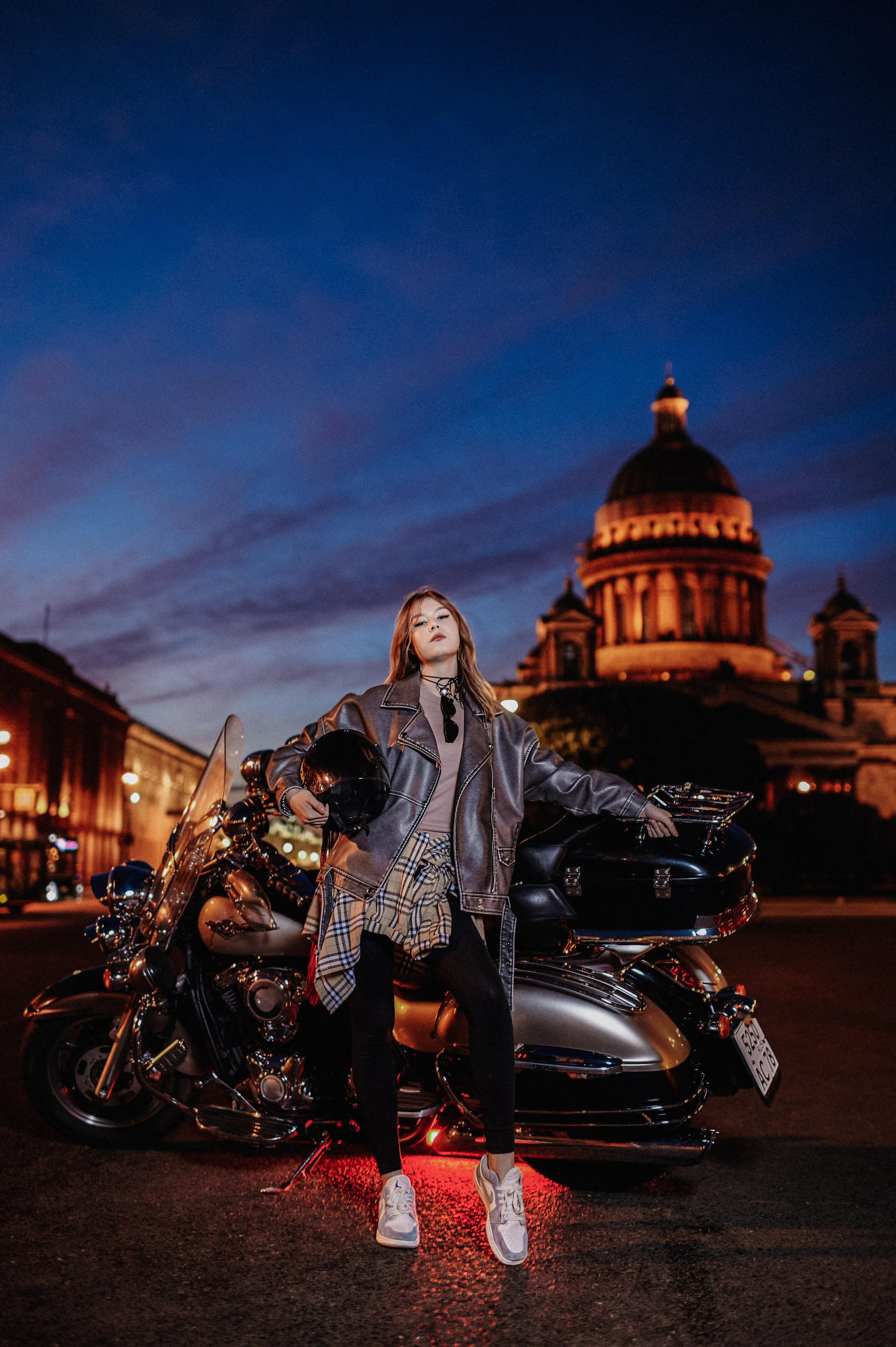 Фотосессия с мотоциклом. Портретный, семейный и свадебный фотограф в Санкт-Петербурге и в Пушкине Ширяев Денис