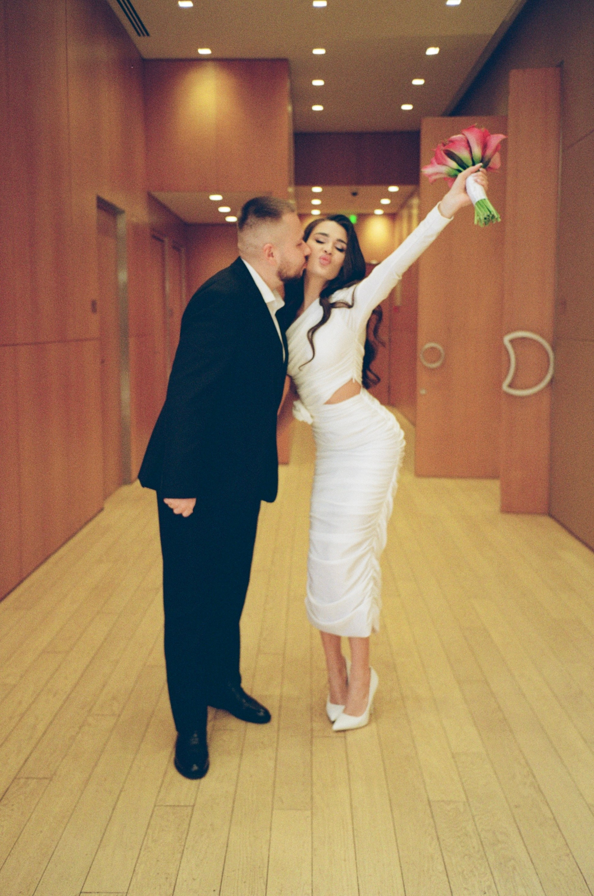 Лиза и Максим | плёнка. Свадебный фотограф в Москве Яна Деньгина