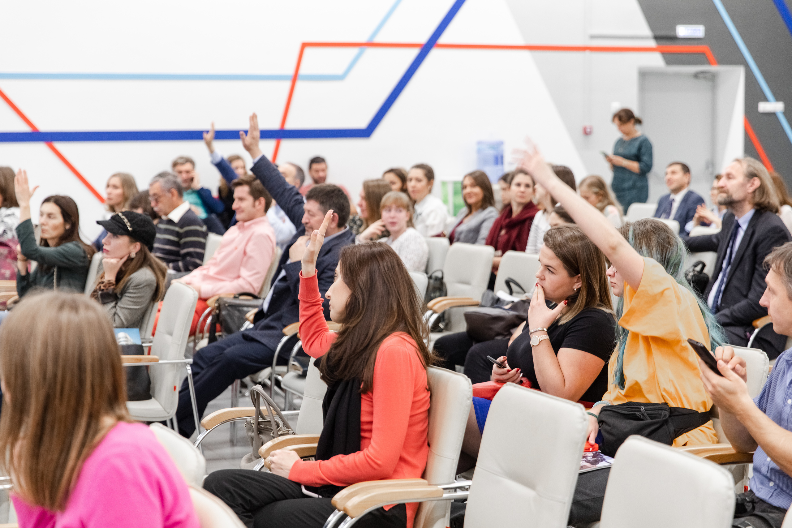Зеленый офис. Зеленый город. Свадебный репортажный фотограф в Москве