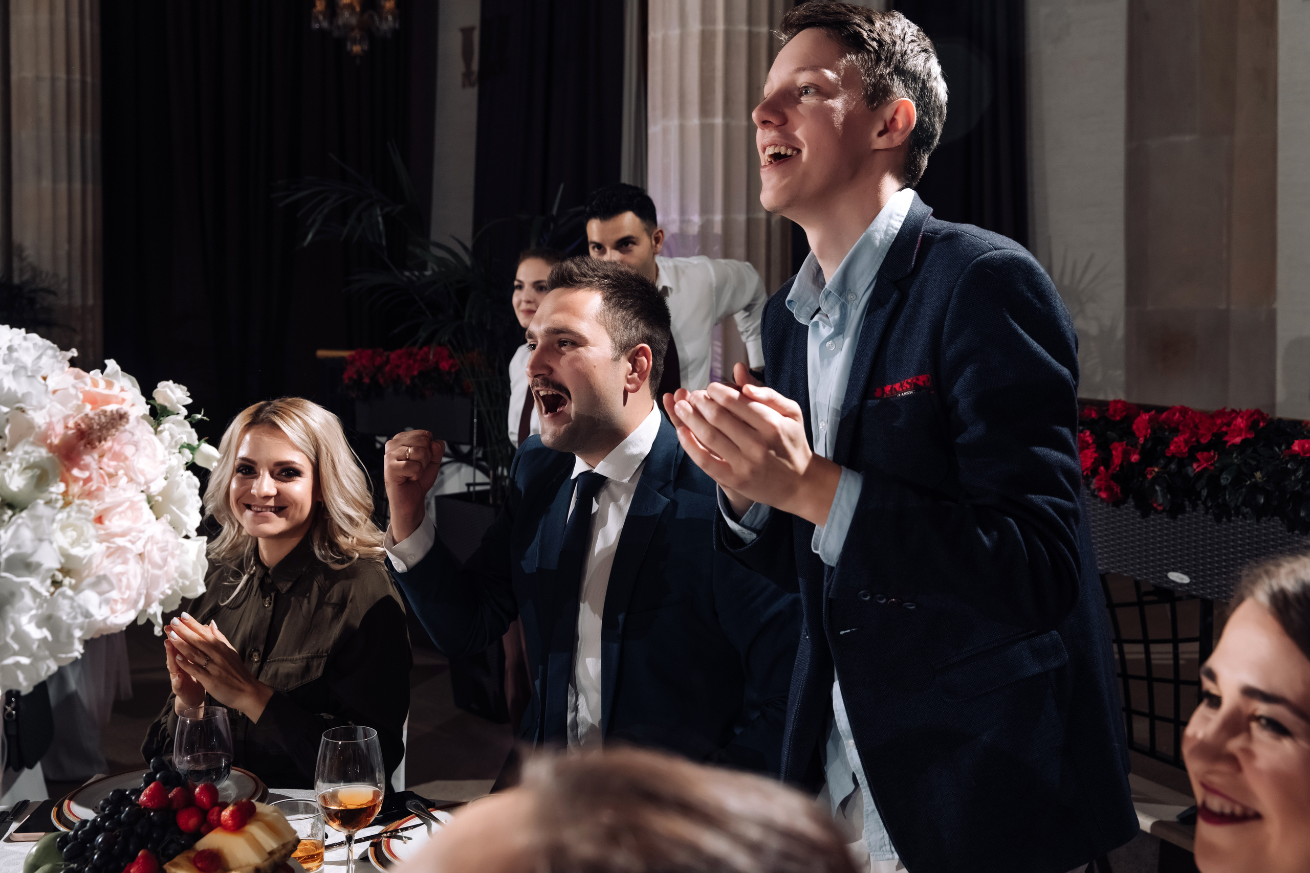 WParty Богдана Лисевского. Свадебный репортажный фотограф в Москве