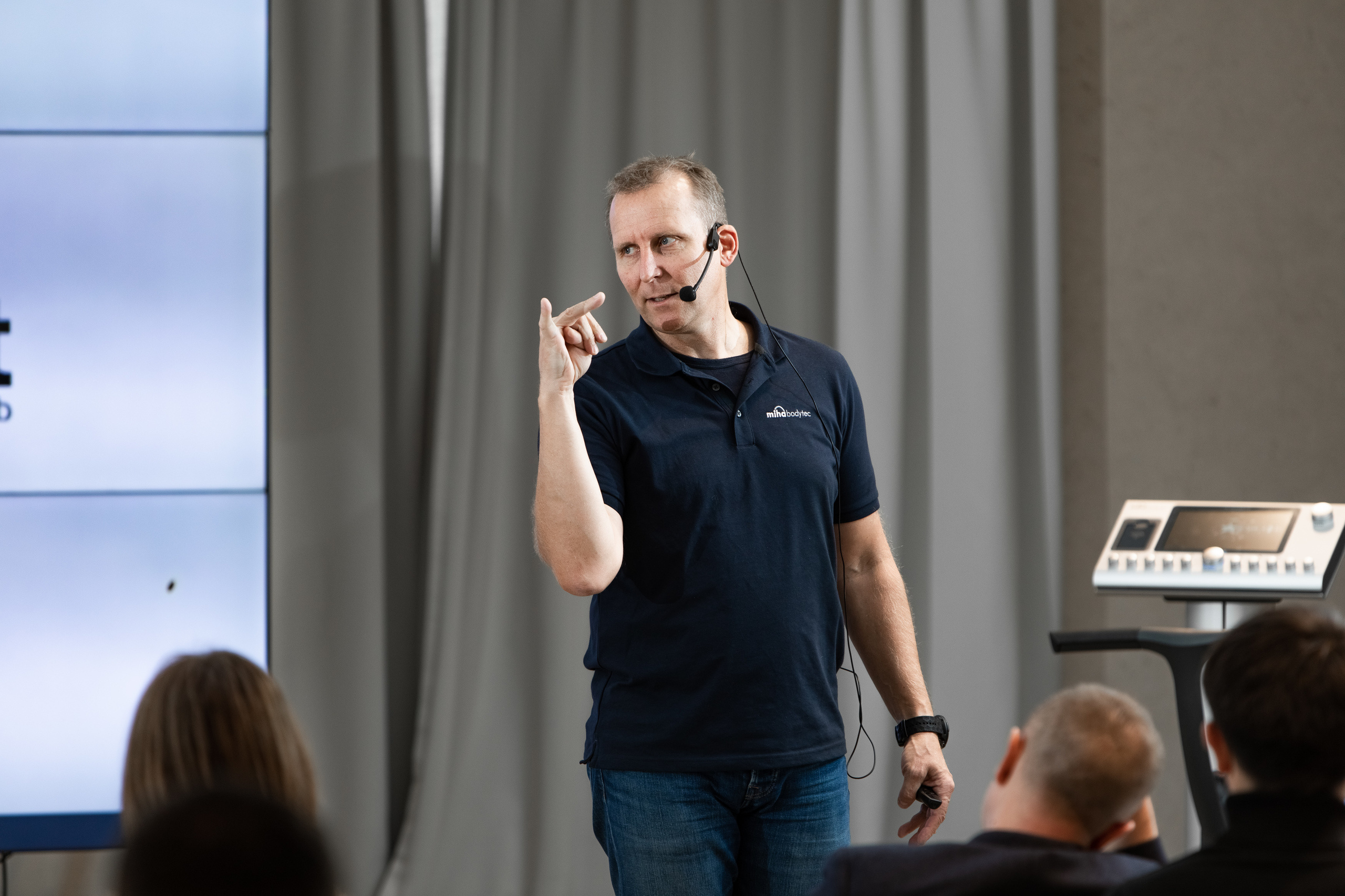 EMS тренировки. Свадебный репортажный фотограф в Москве