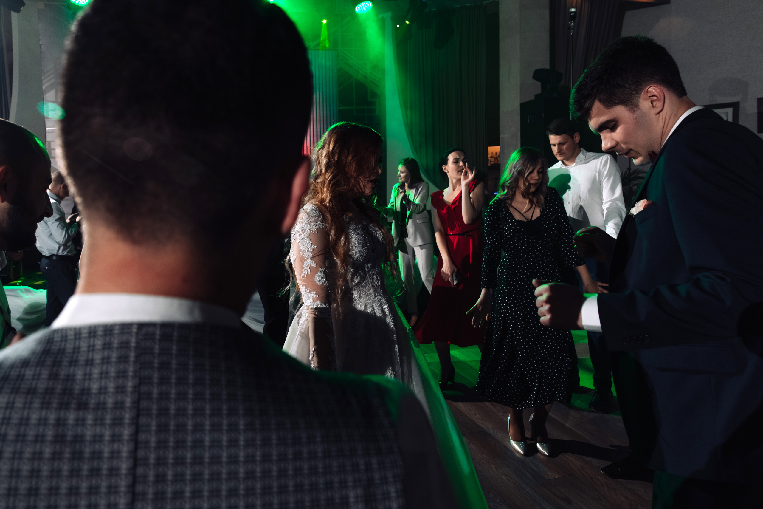 WParty Богдана Лисевского. Свадебный репортажный фотограф в Москве