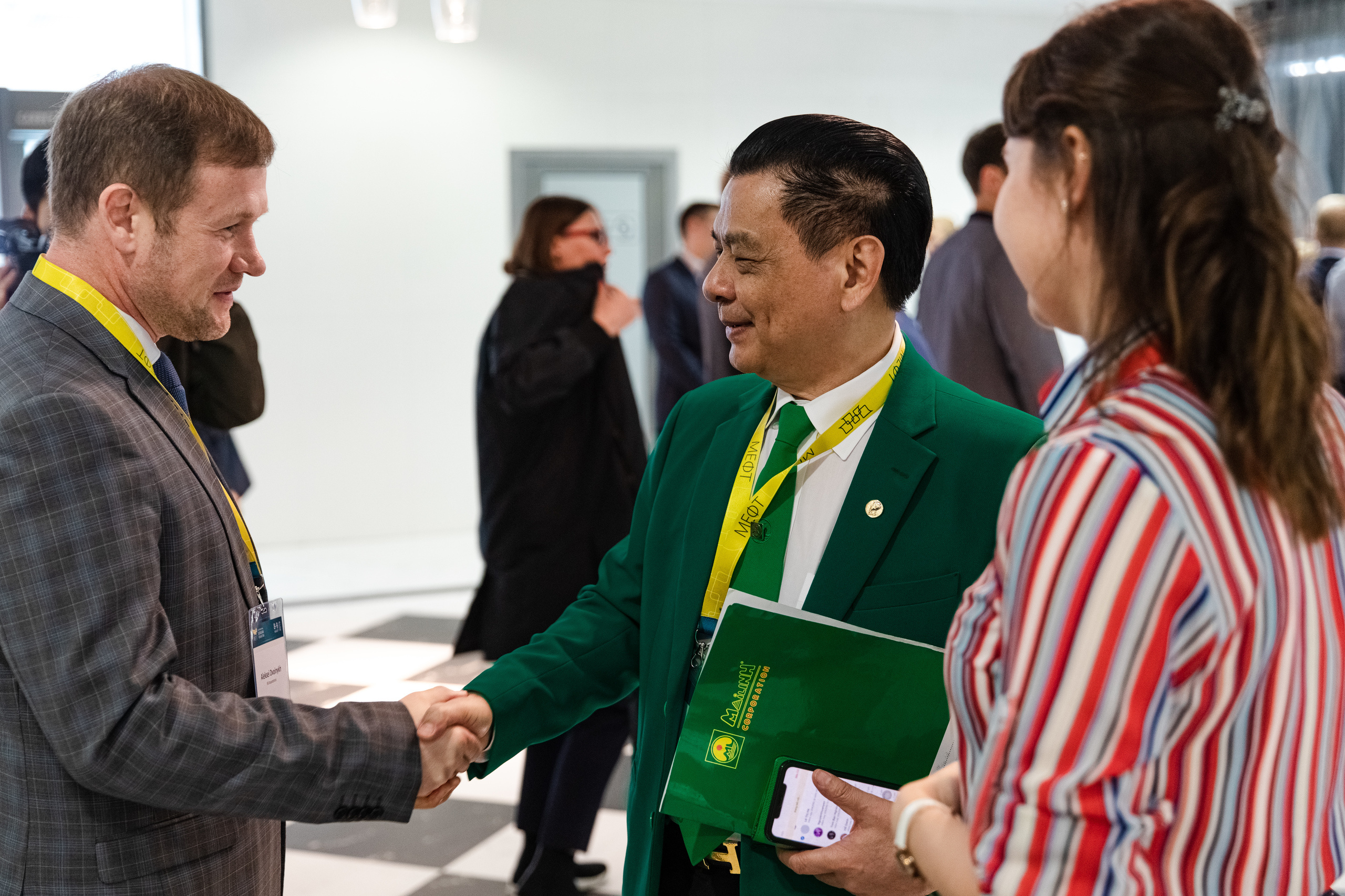 МЕФТ. Свадебный репортажный фотограф в Москве