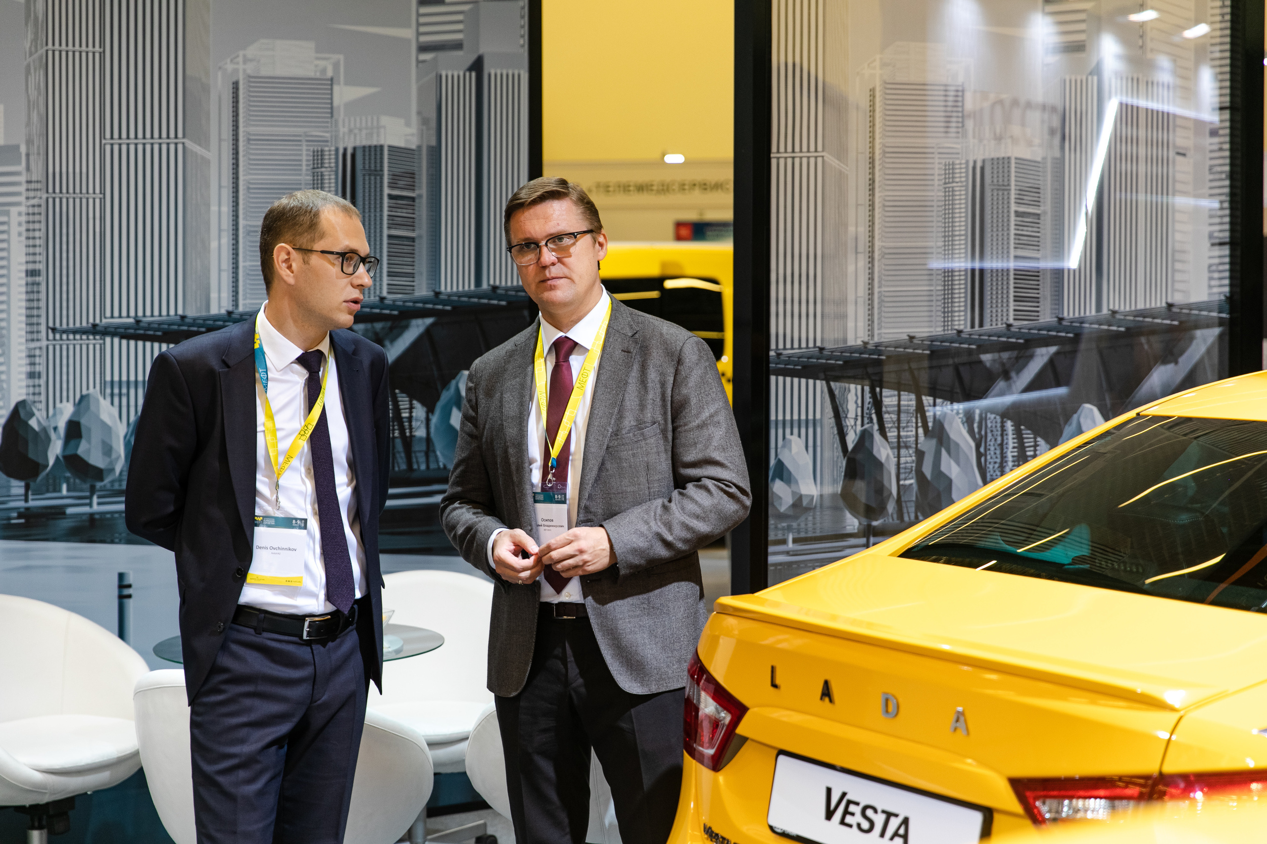 МЕФТ. Свадебный репортажный фотограф в Москве