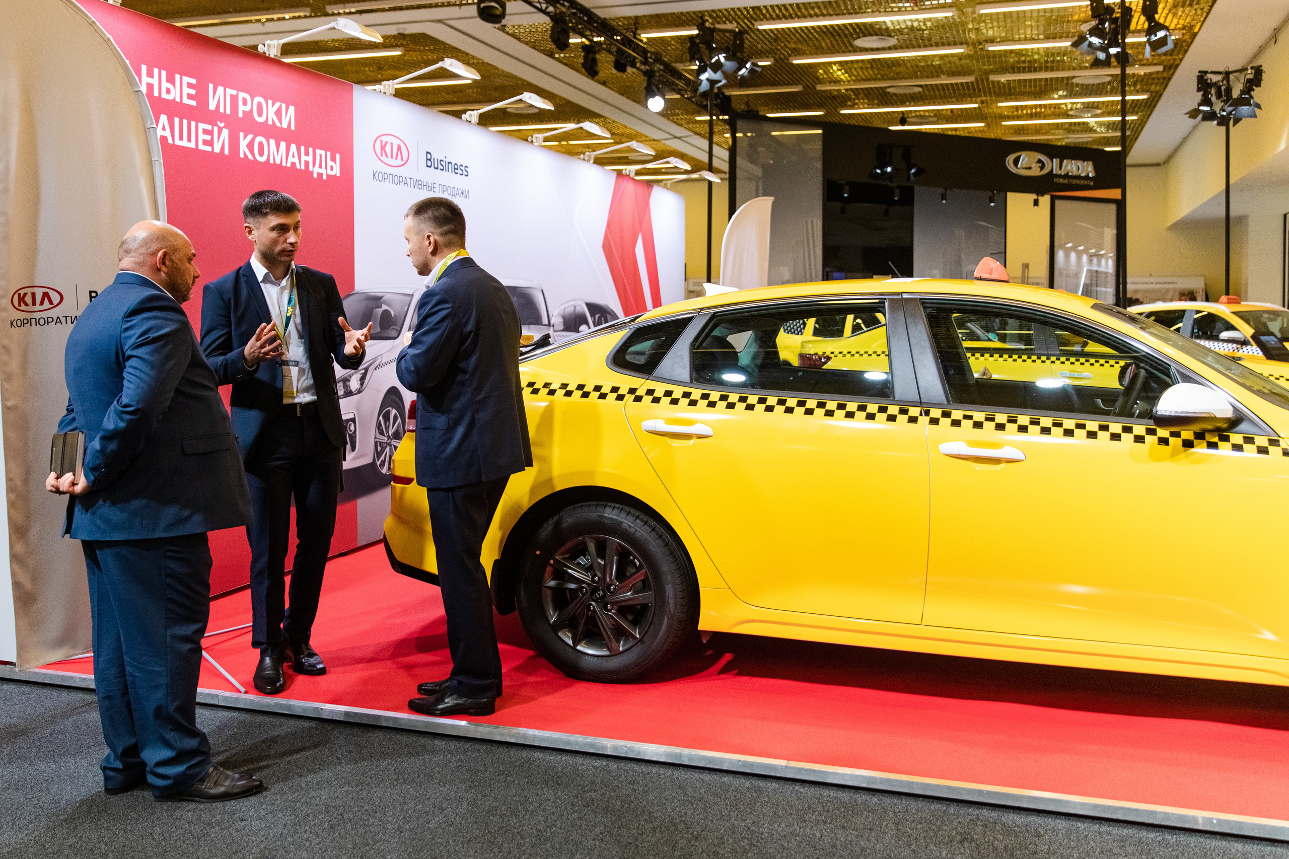 МЕФТ. Свадебный репортажный фотограф в Москве