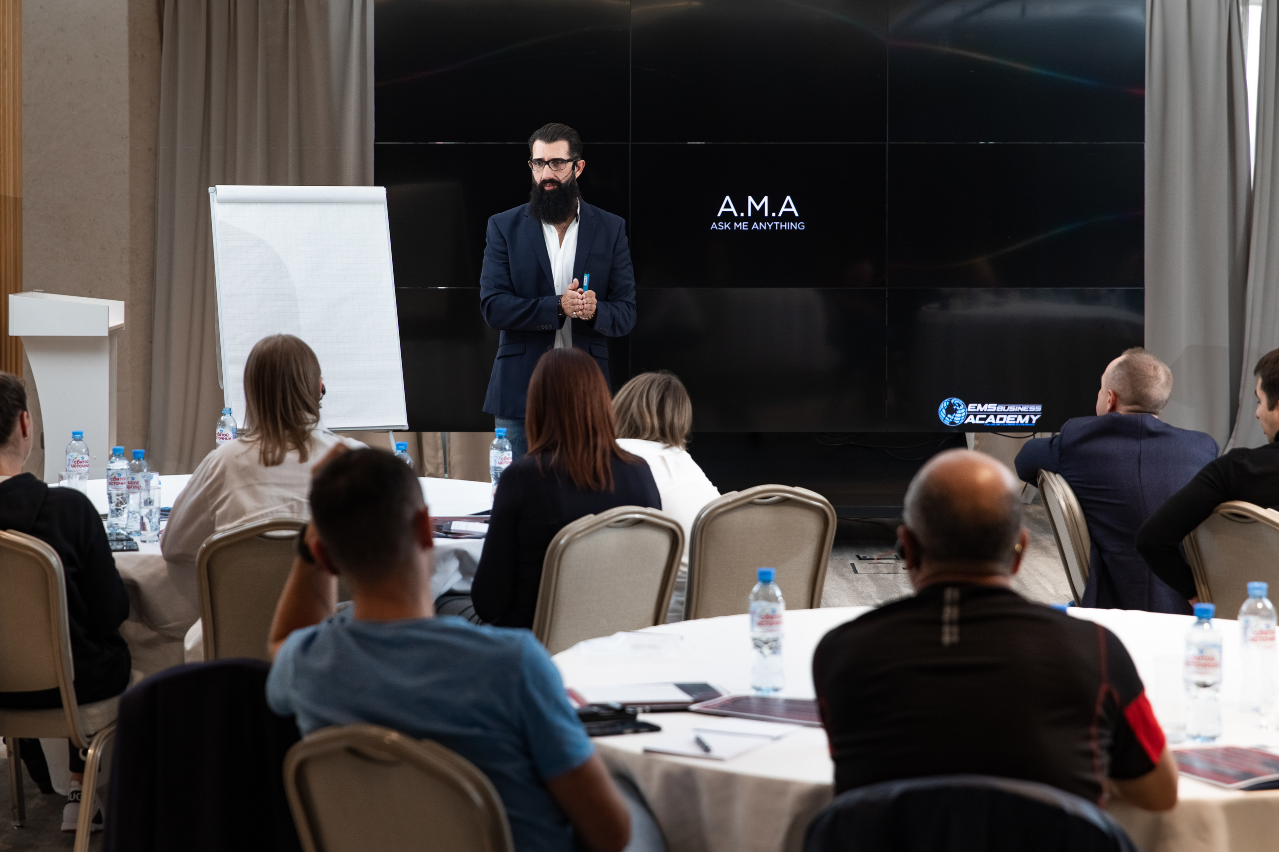 EMS тренировки. Свадебный репортажный фотограф в Москве