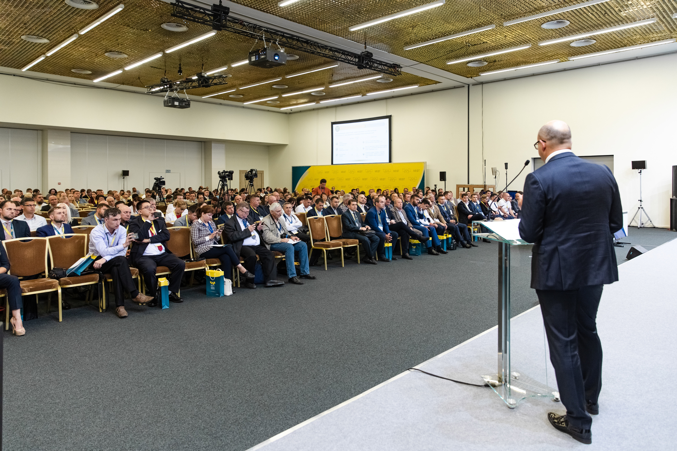 МЕФТ. Свадебный репортажный фотограф в Москве