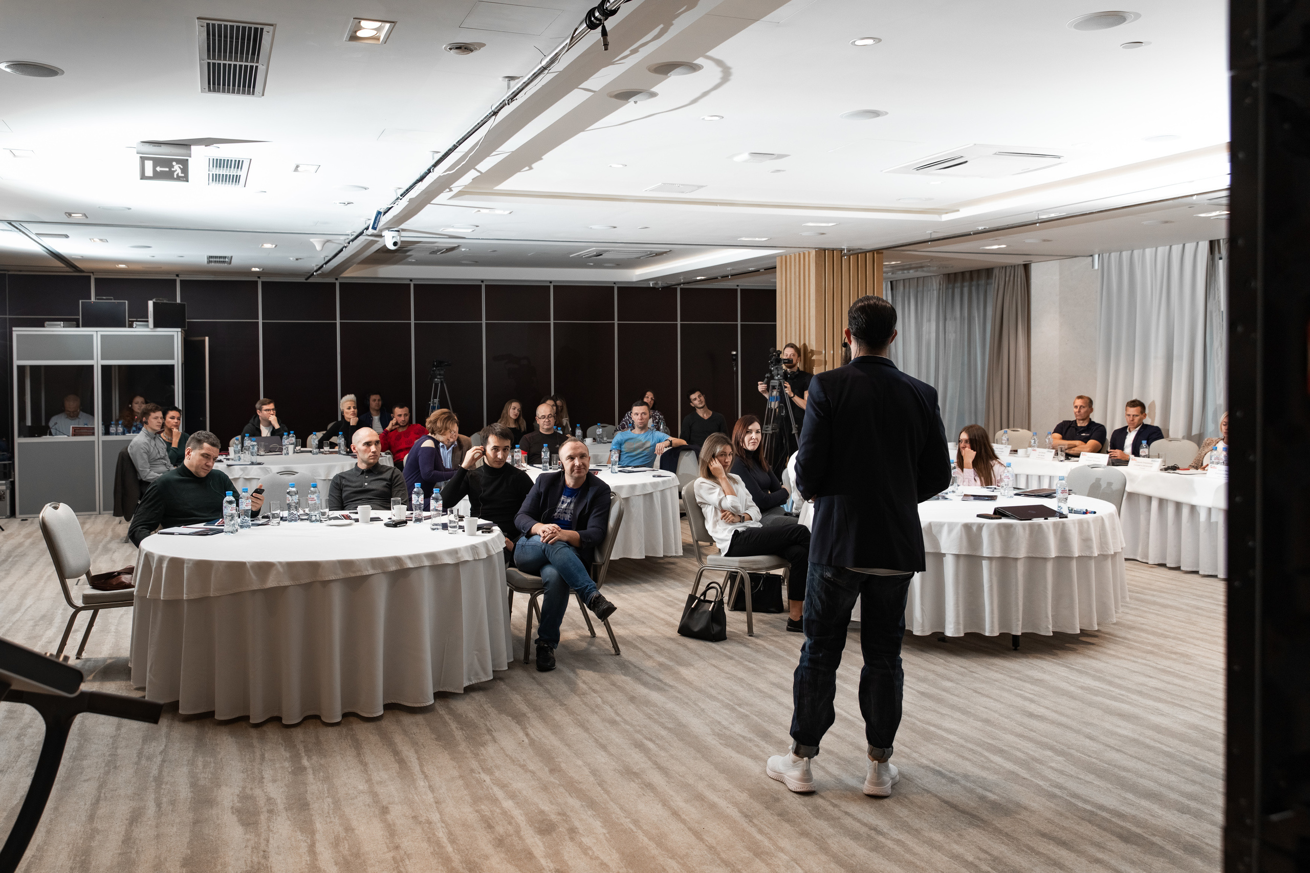 EMS тренировки. Свадебный репортажный фотограф в Москве