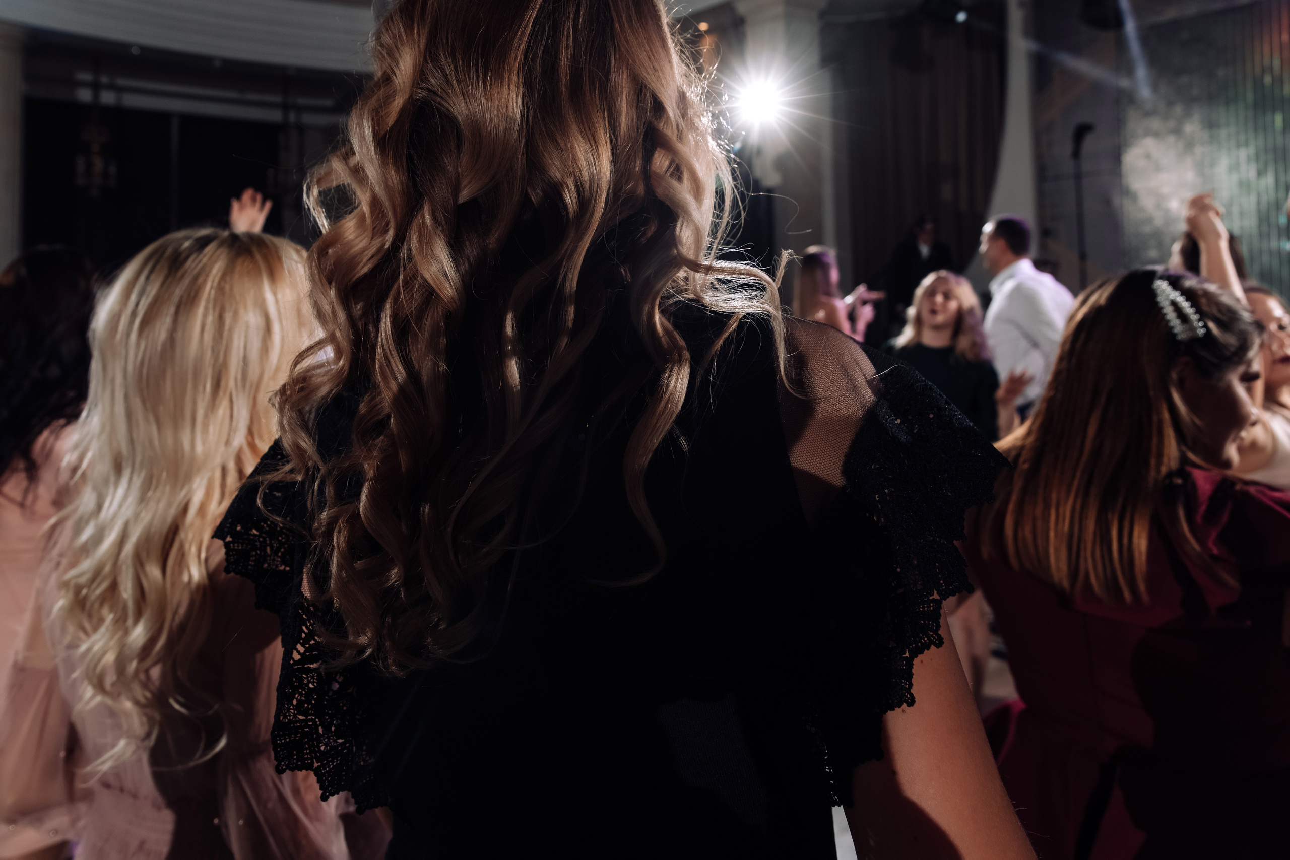 WParty Богдана Лисевского. Свадебный репортажный фотограф в Москве