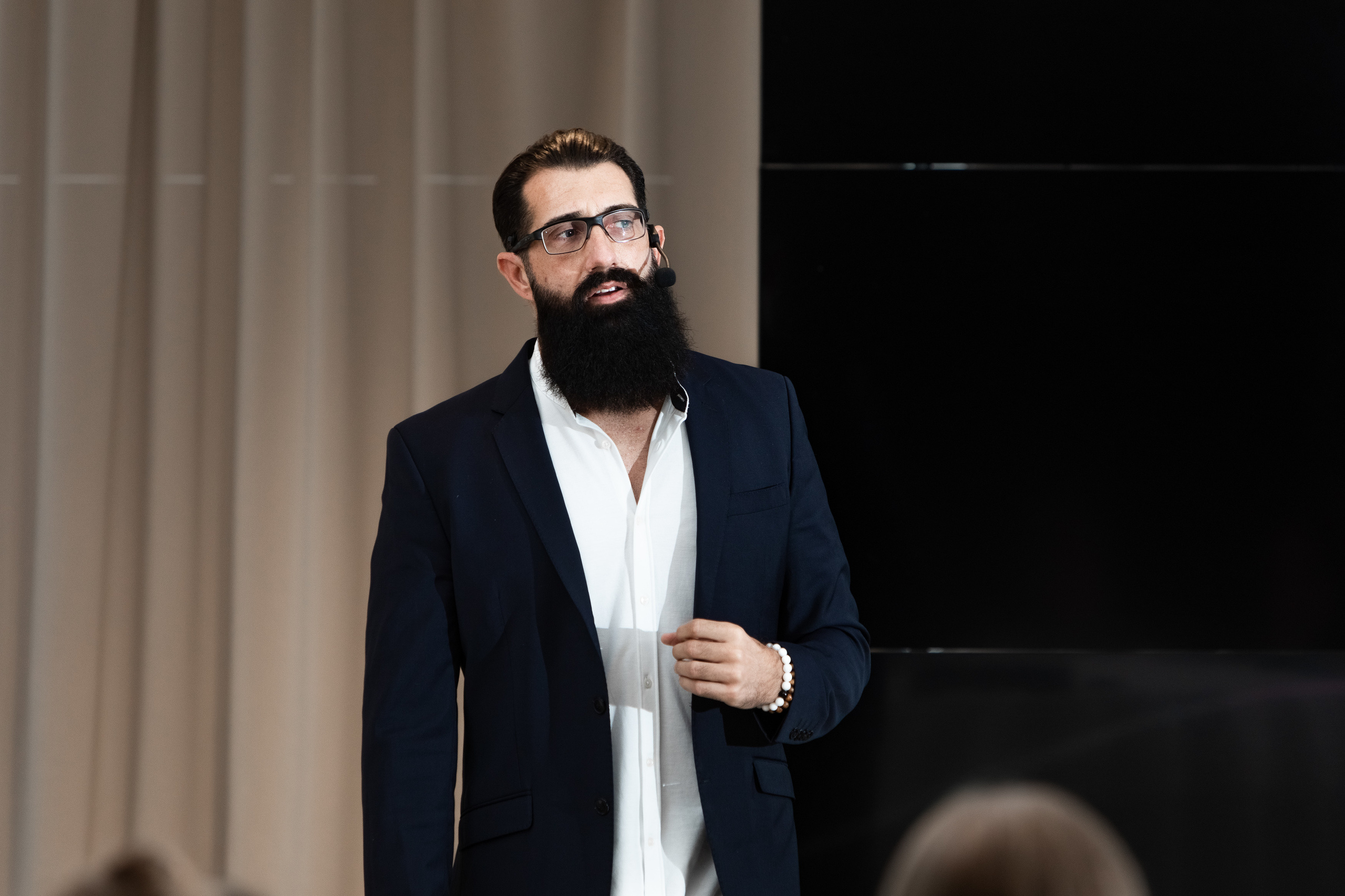 EMS тренировки. Свадебный репортажный фотограф в Москве