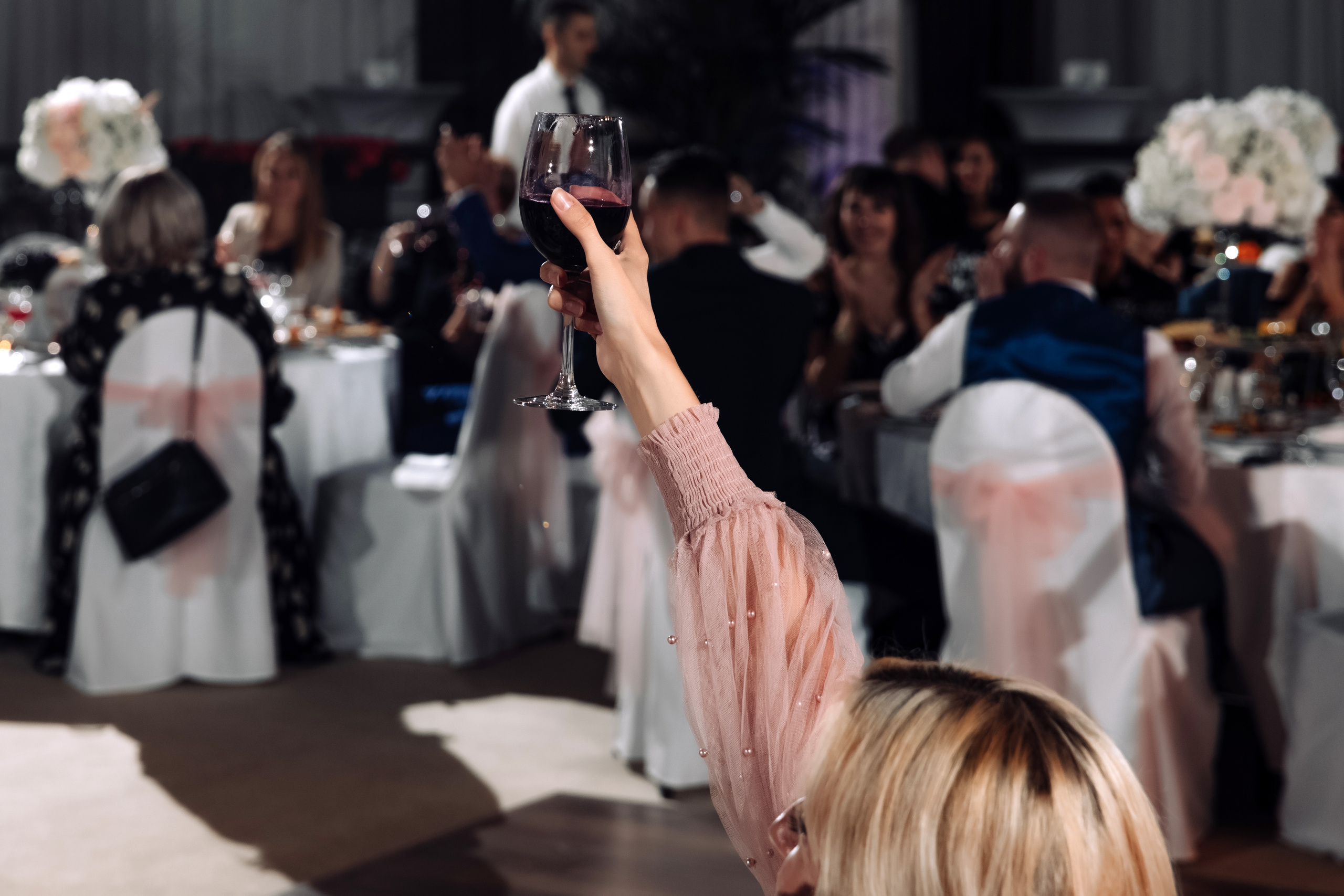 WParty Богдана Лисевского. Свадебный репортажный фотограф в Москве