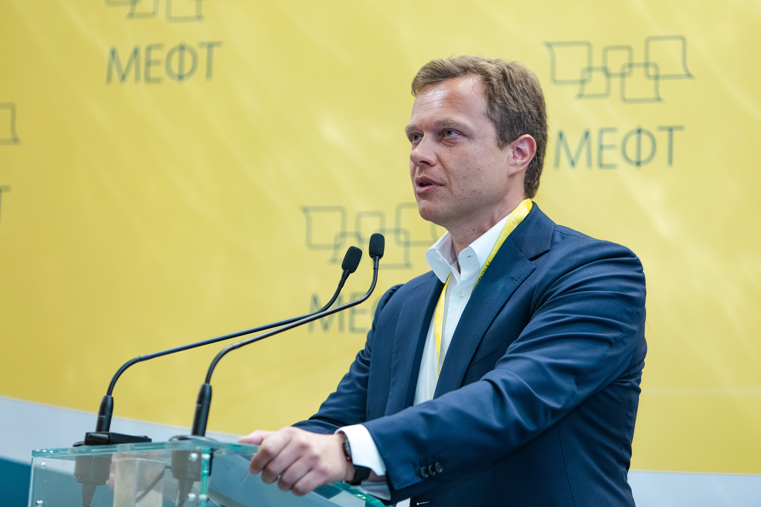 МЕФТ. Свадебный репортажный фотограф в Москве