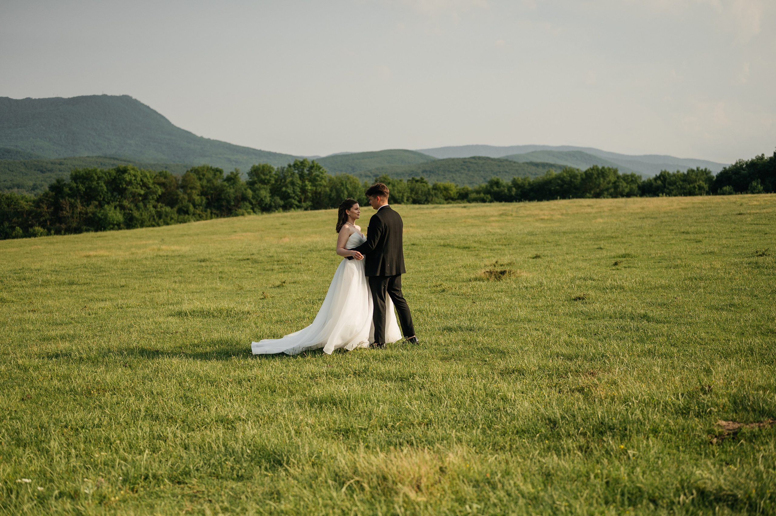 Свадебная съёмка в горах. Свадебный и семейный фотограф в Краснодаре Алина Мельник